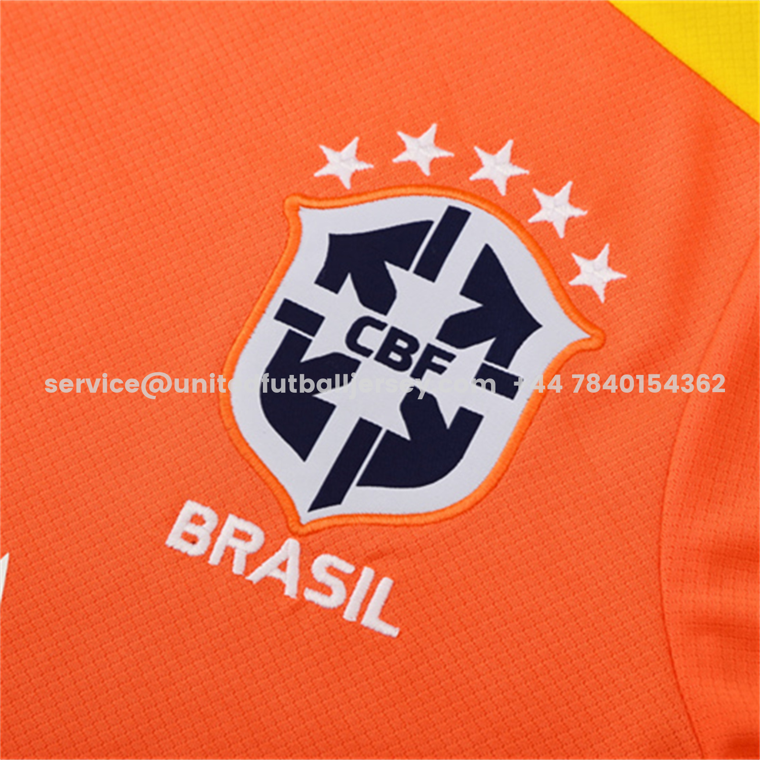 unitedfutballjersey-Brazil 25-26 Short-Sleeve Training Set - Orange Top & Black Shorts