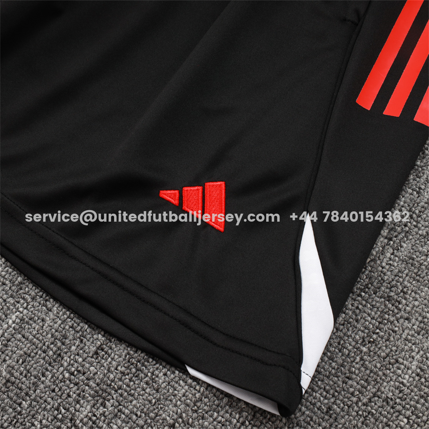 unitedfutballjersey-Liver.pool 25-26 Vest Training Set - Black Vest & Black Shorts