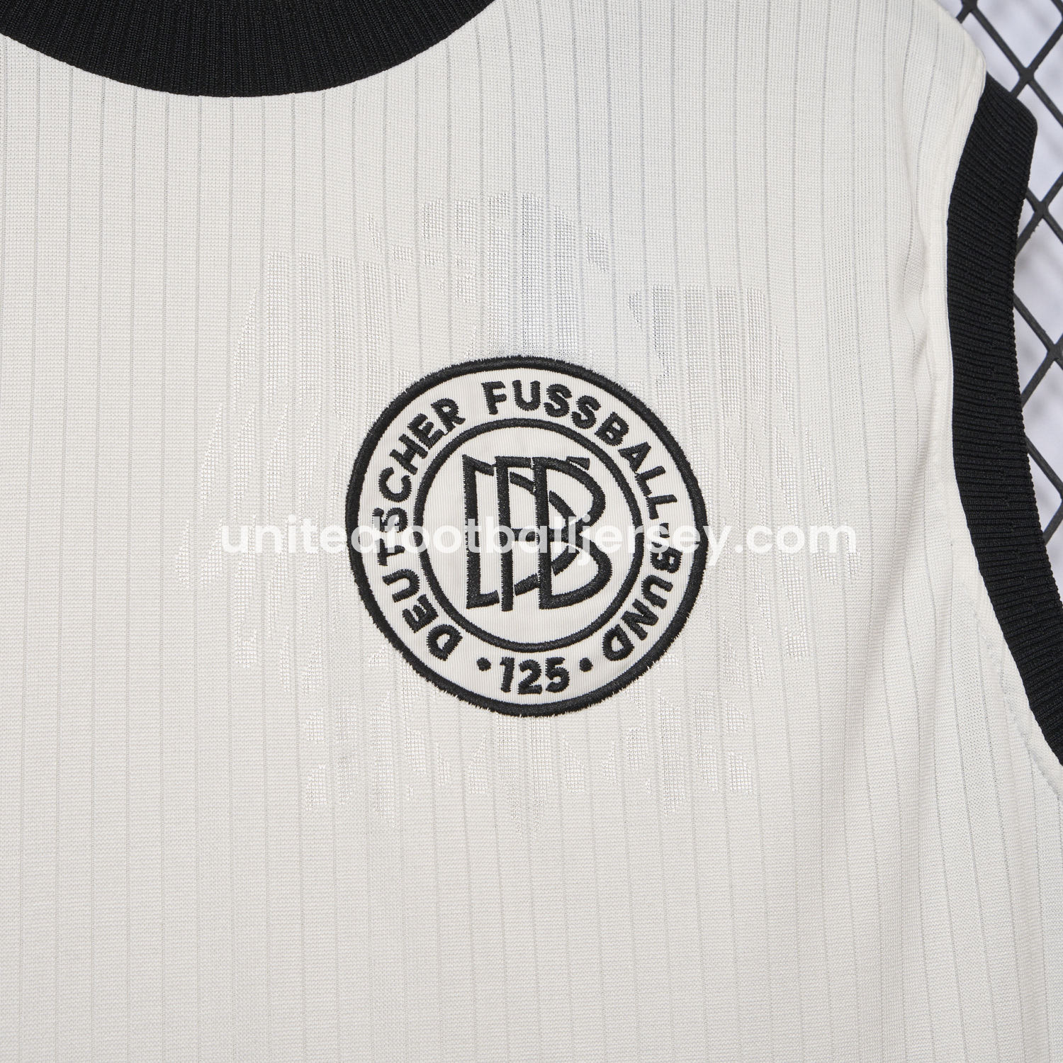 unitedfutballjersey-Germany 2025 125-Year Anniversary Commemorative Edition White Vest - Fans Version