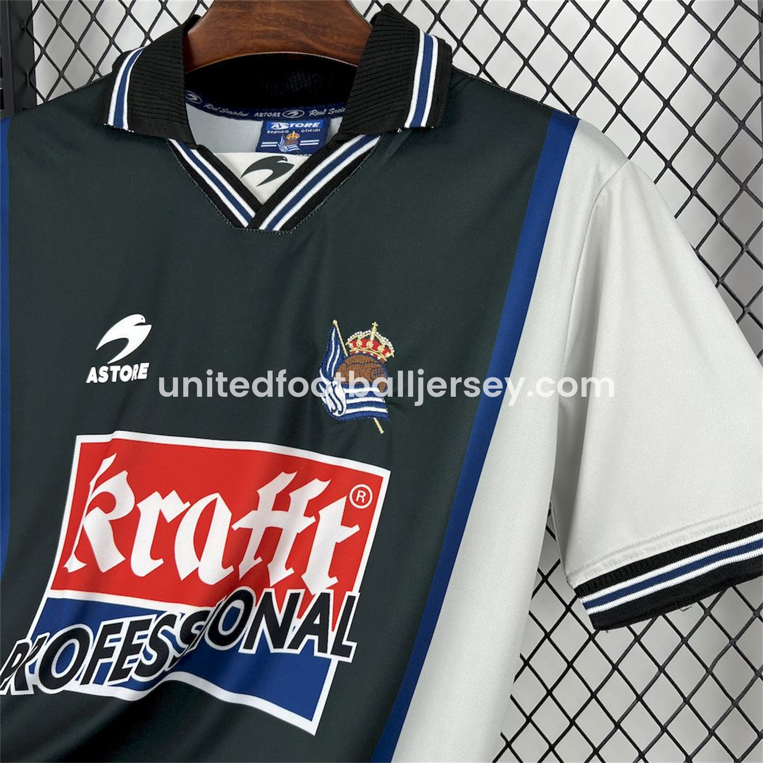 unitedfutballjersey-Retro Real Sociedad 2000-02 Away Jersey