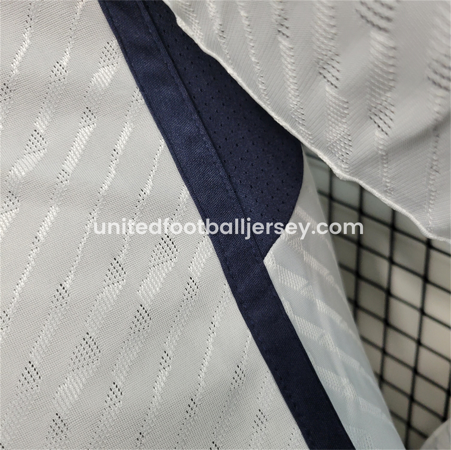 unitedfutballjersey-Retro Real Madrid 2023-24 Home Long Sleeves Jersey - Player Version