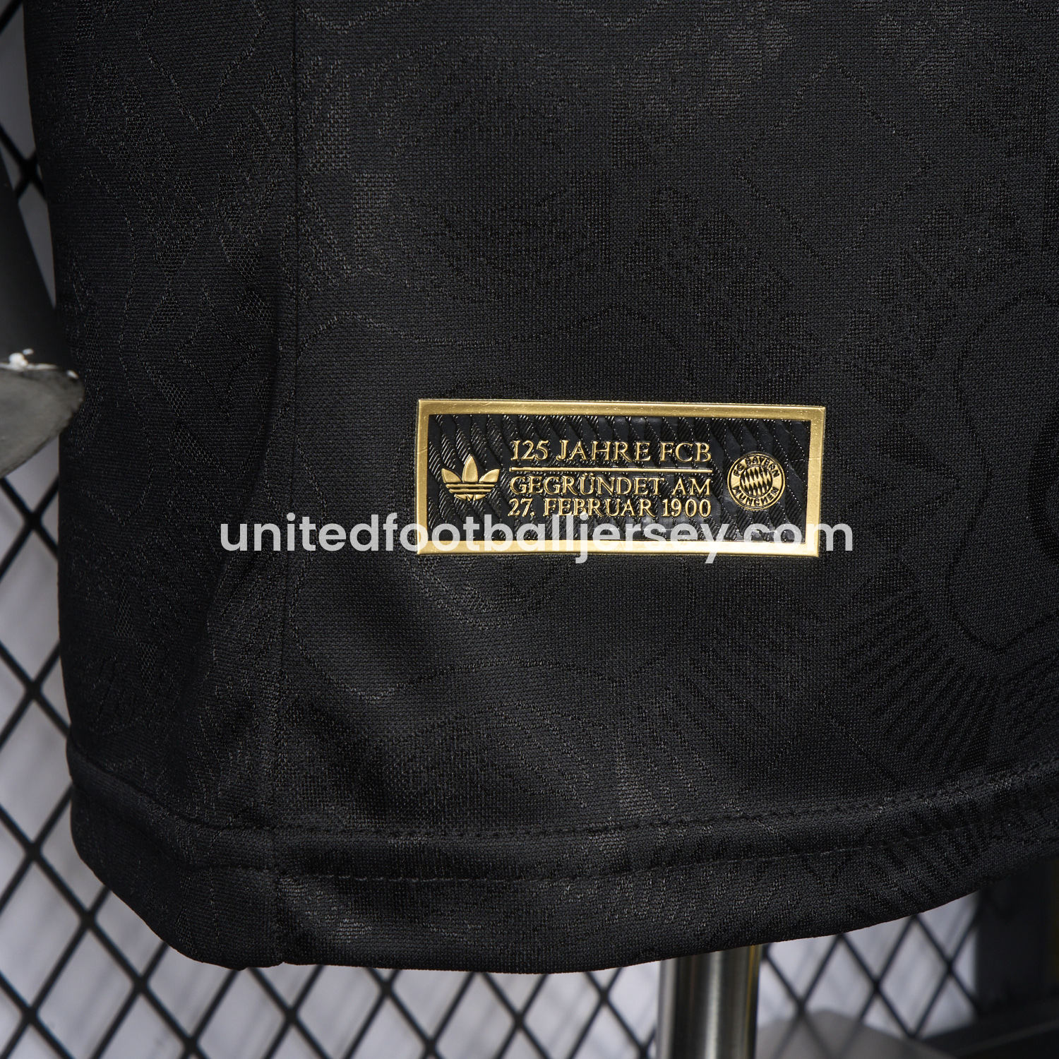 unitedfutballjersey-Bayern Munich 2025 Black 125th Anniversary Jersey - Player Version