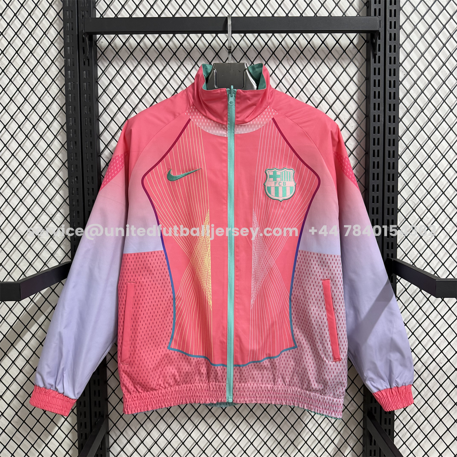 unitedfutballjersey-Barcelona 25-26 Double Sided Reversible Windbreaker - Green & Pink