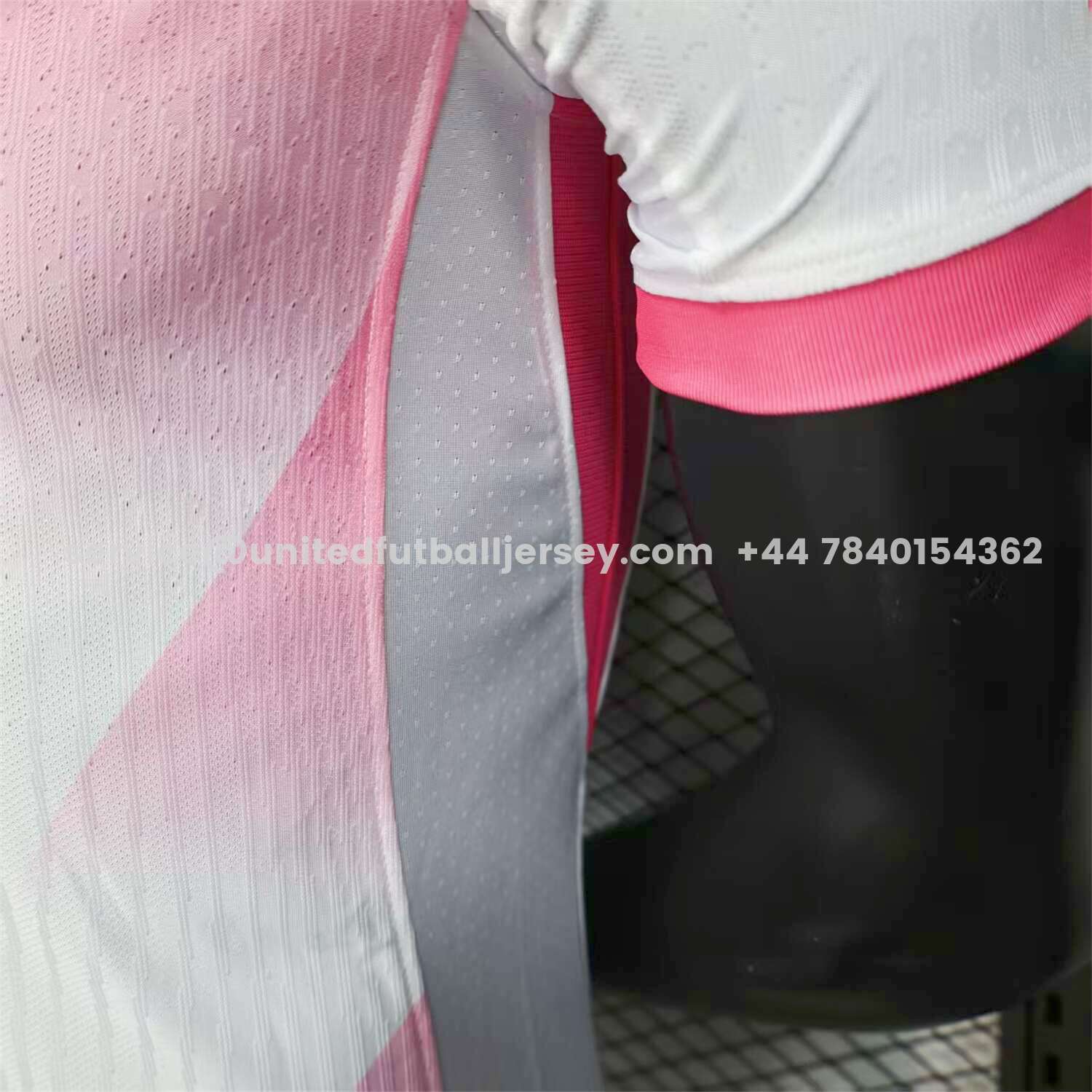 unitedfutballjersey-Barcelona 25-26 Red and White Diagonal Gradient Special Jersey - Player Version