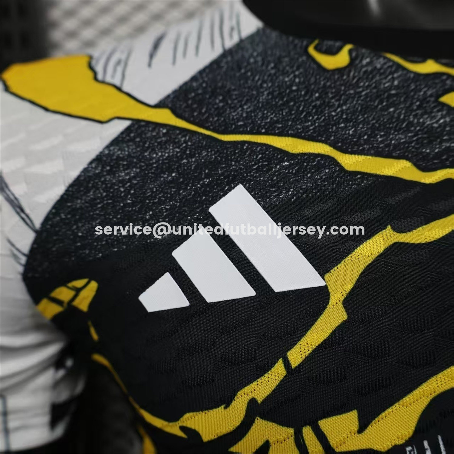 unitedfutballjersey-Real Madrid 25-26 Thunder Comics Pre-Match Special Jersey - Player Version