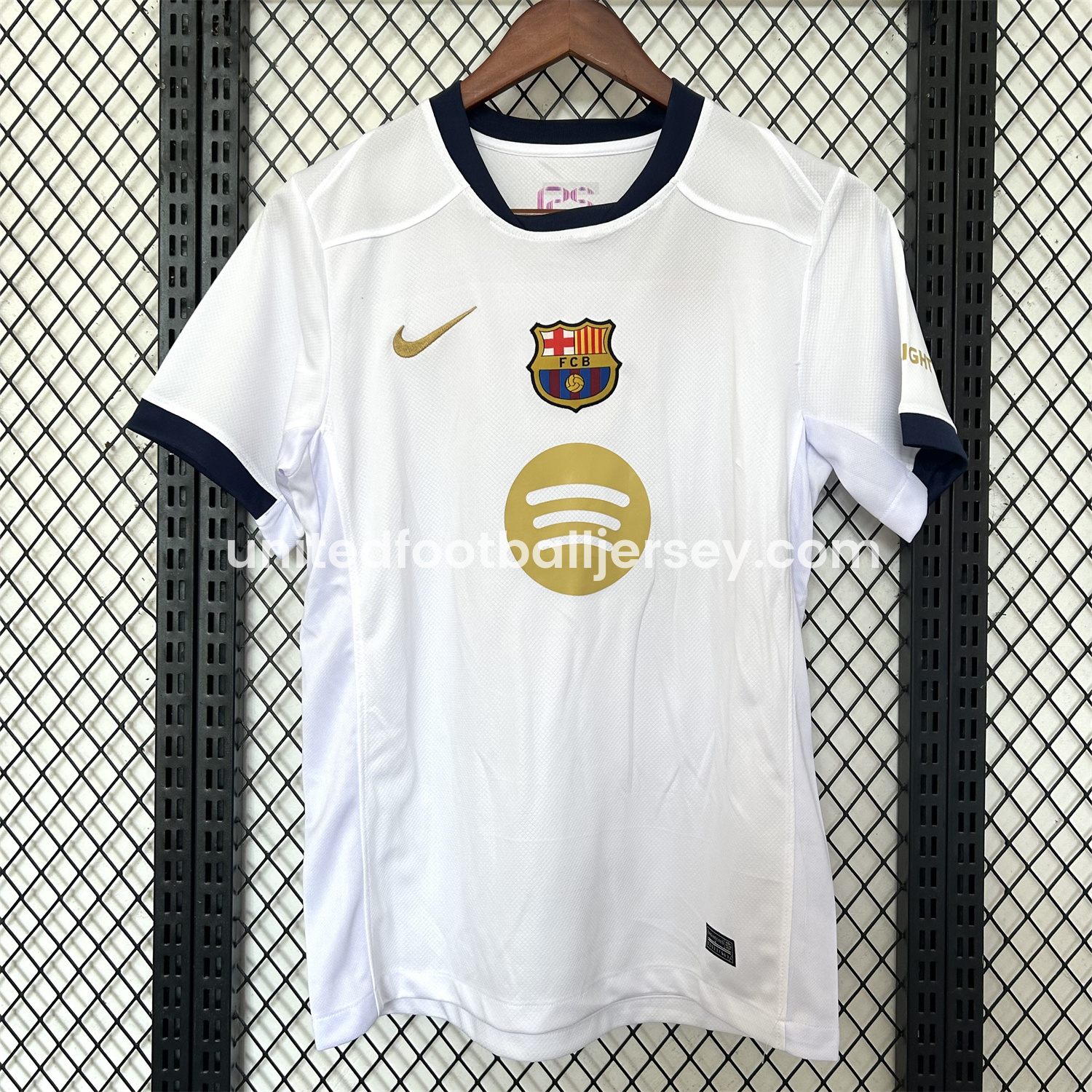 unitedfutballjersey-Barcelona 24-25 White GK Pre-match Training Jersey - Fans Version