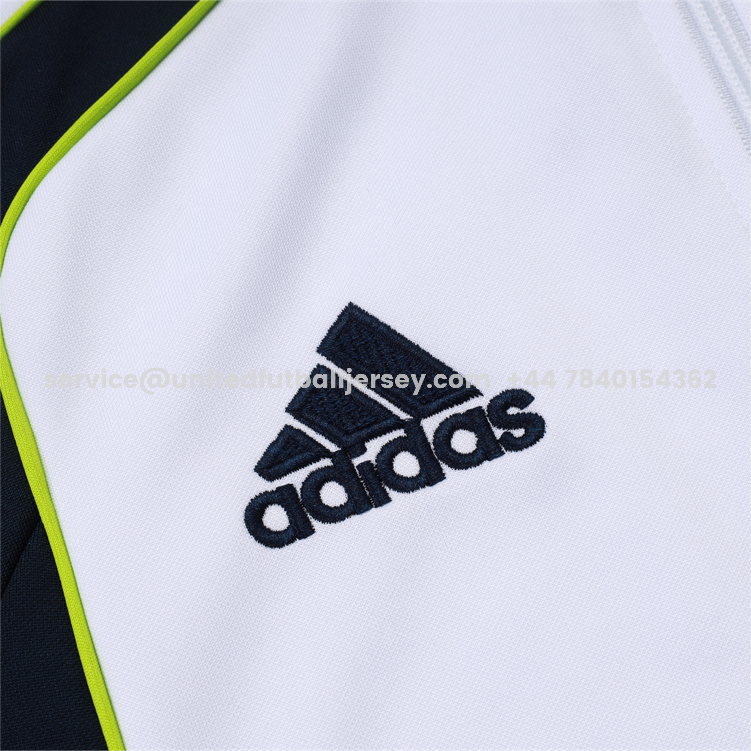 unitedfutballjersey-Real Madrid 25-26 Jacket Training Tracksuit - White Throwback Jackets & Black Pants