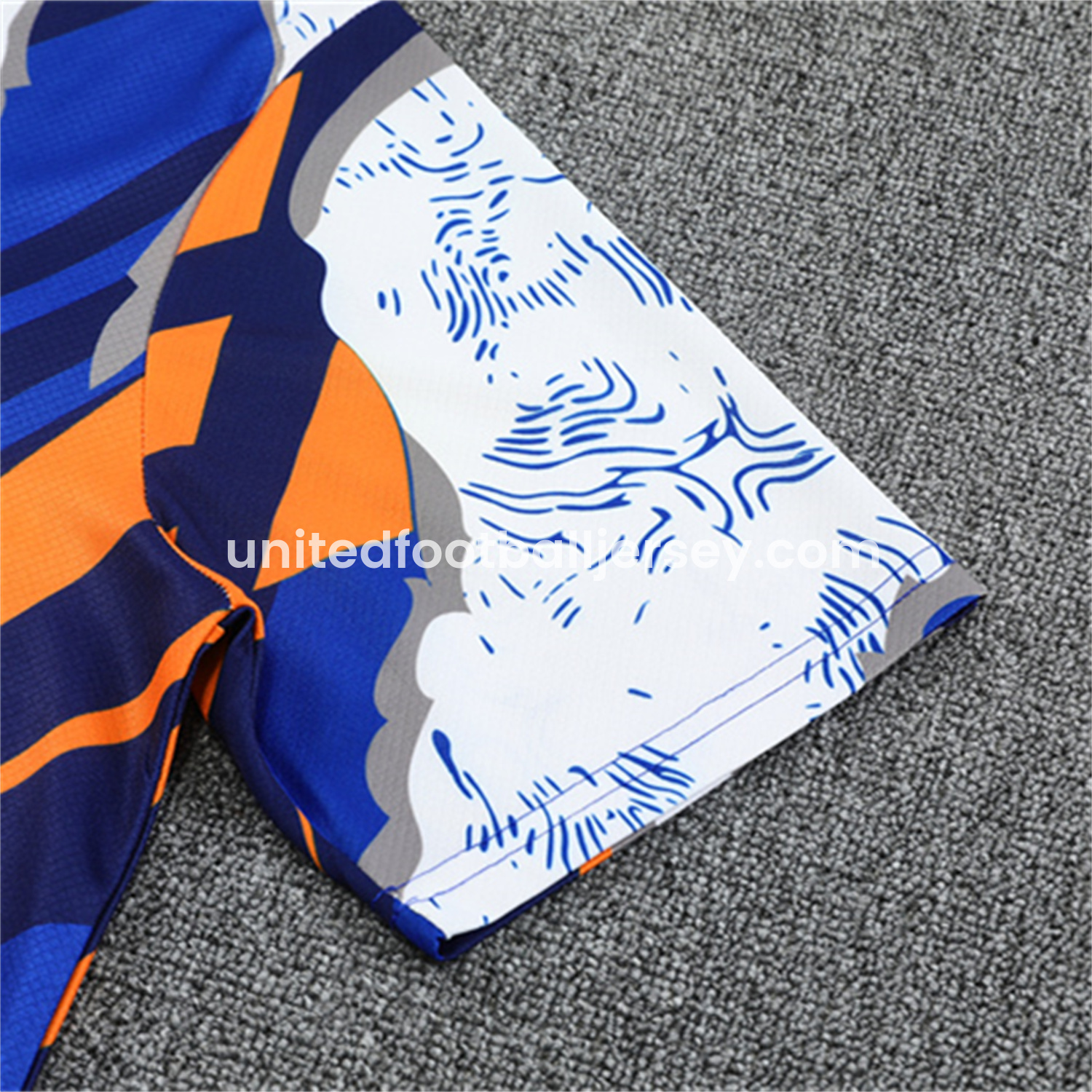 unitedfutballjersey-Real Madrid 25-26 Short-Sleeve Training Set - CamouflageTop & Black Shorts