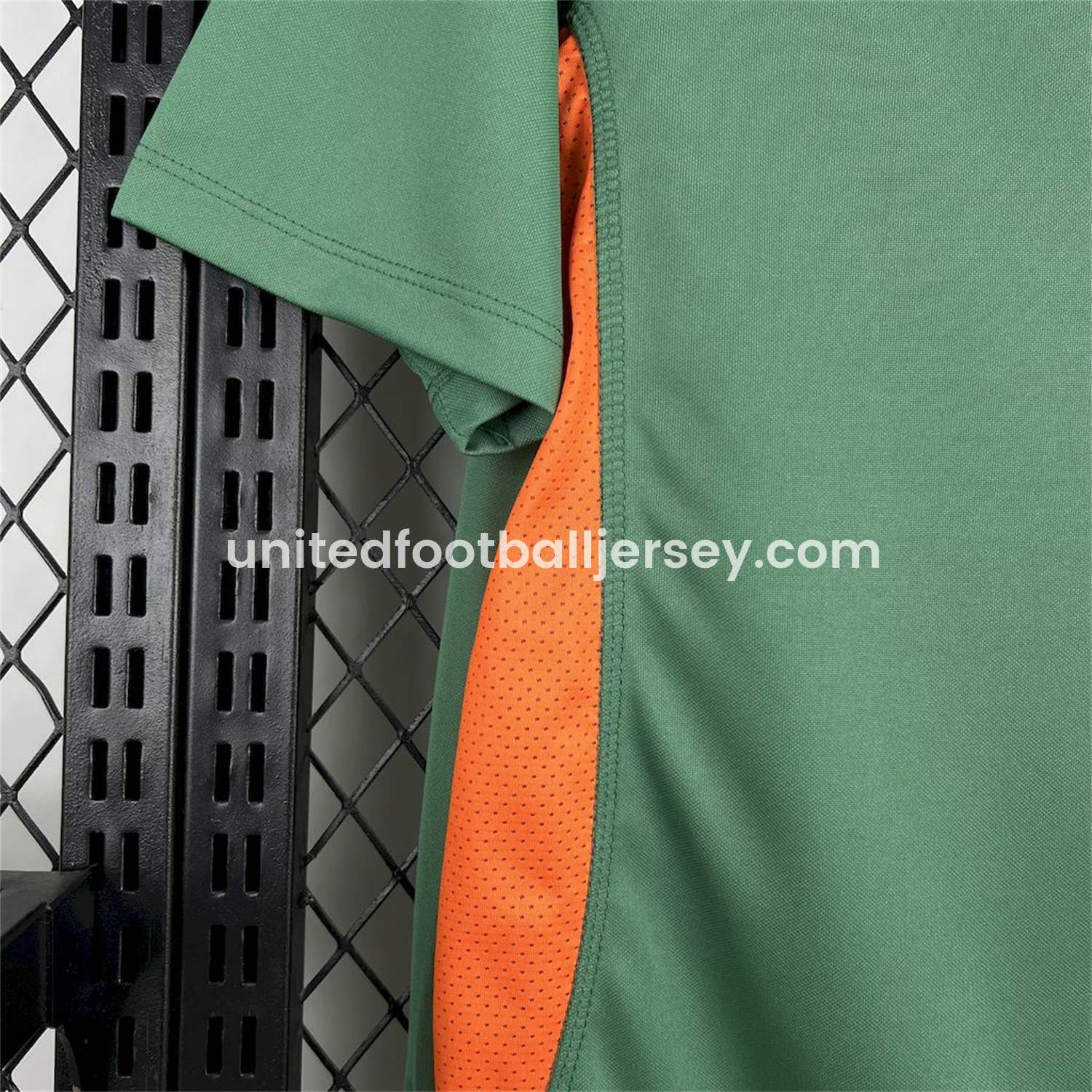 unitedfutballjersey-Fluminense 25-26 Green Training Jersey - Fans Version