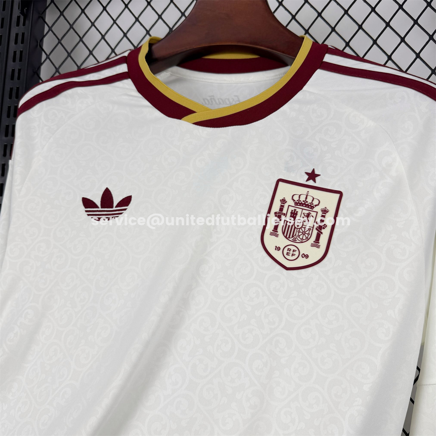 Spain 2026 Away Long Sleeves Jersey - Fans Version:football jersey mysite: unitedjerseyfootball 邓江浪:football