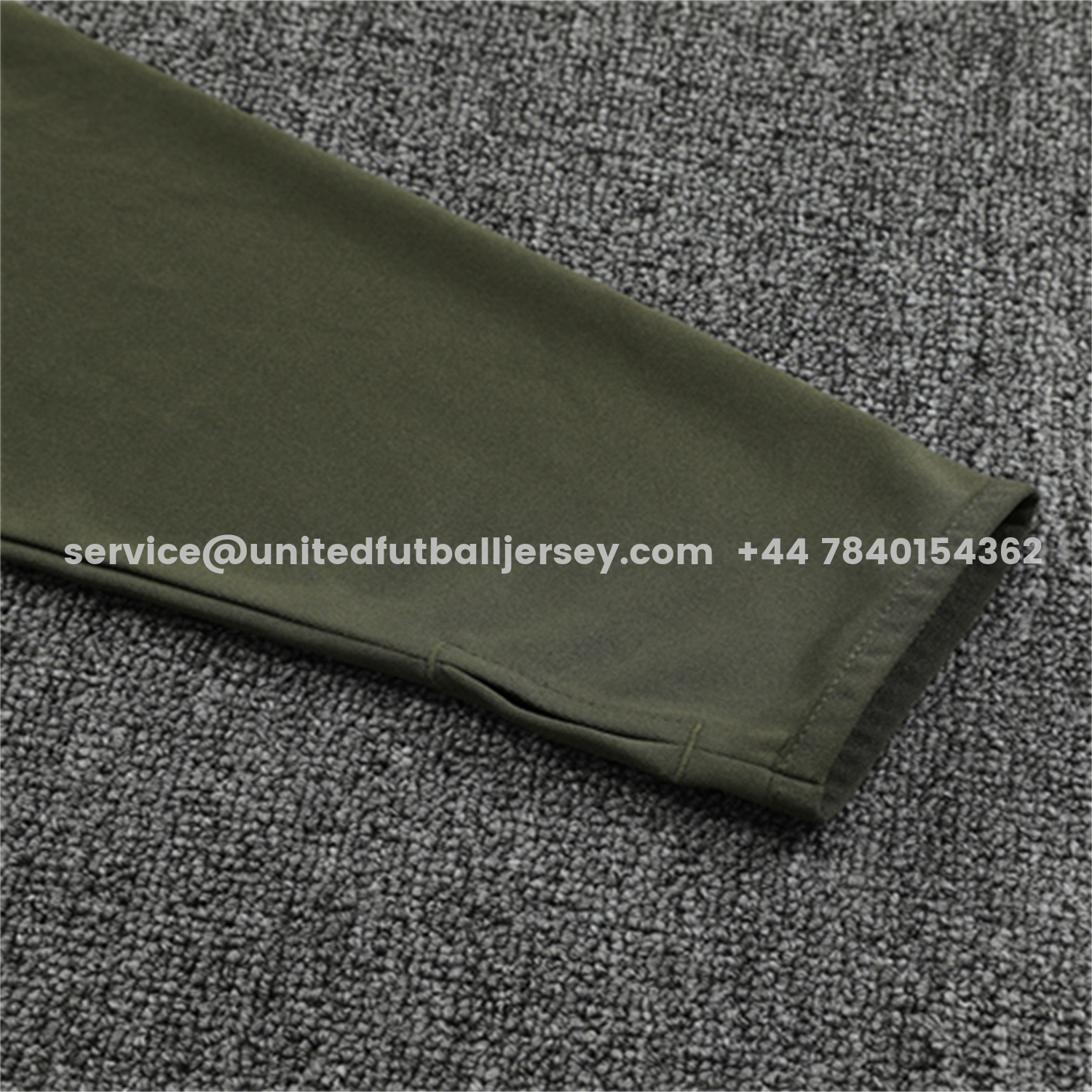 unitedfutballjersey-Real Madrid 25-26 Long Sleeve Training Set - Light Green Top & Army Green Pants