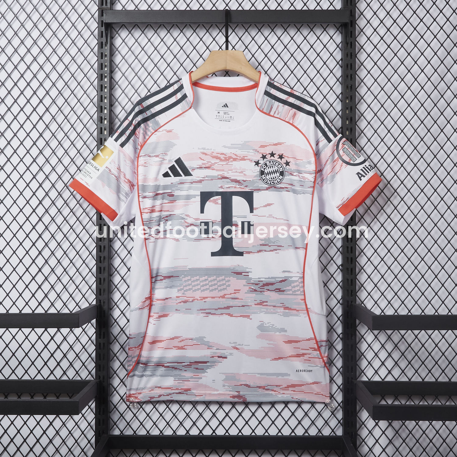 unitedfutballjersey-【MÜLLER 25 Pattern】Bayern Munich 25-26 Away Jersey - Fans Version