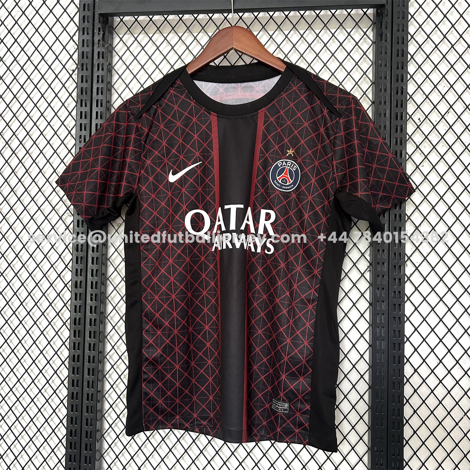 unitedfutballjersey-Paris Saint-Germain PSG 25-26 Red Pre-Match Training Jersey - Fans Version