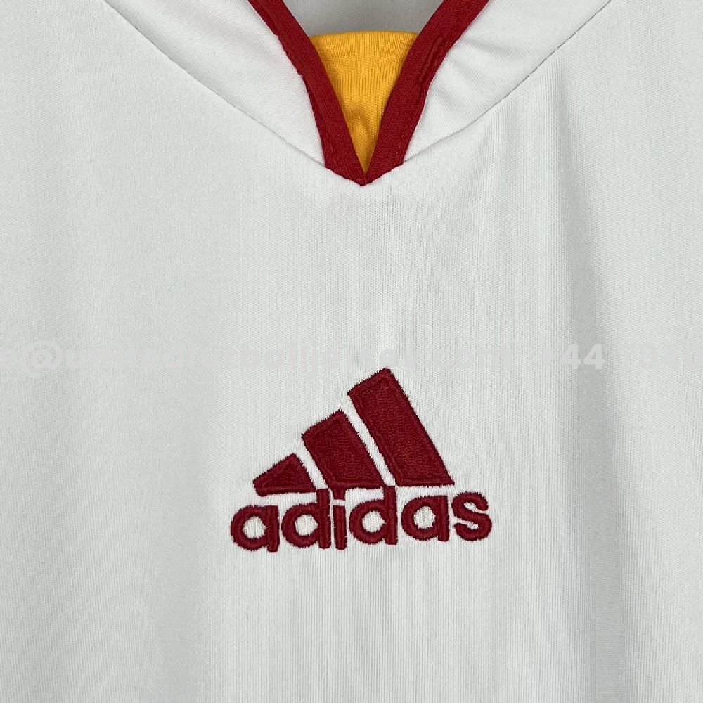 unitedfutballjersey-Retro Spain 2011 Away White Jersey