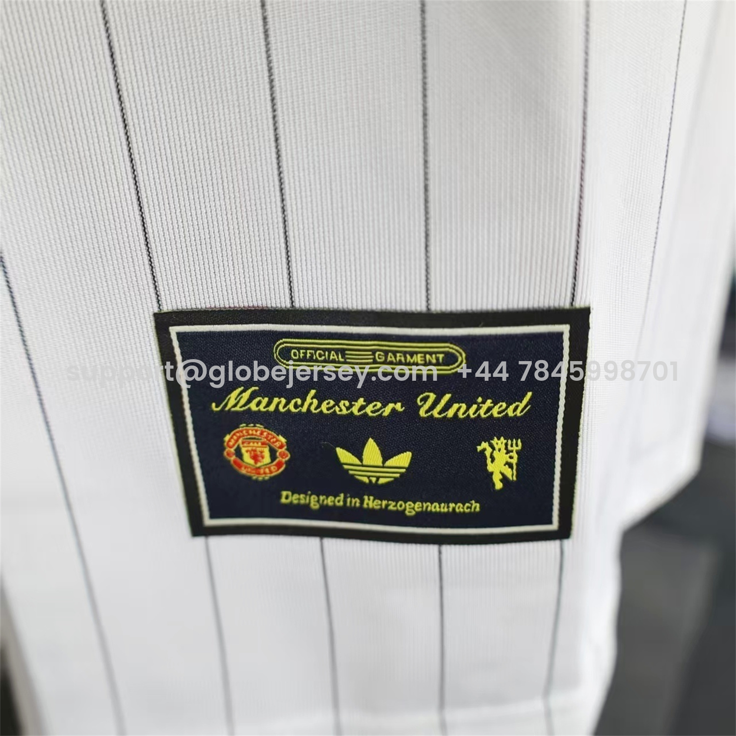 GlobeJersey-Manchester United 25-26 Icon Travel Special Red Jersey - Player Version