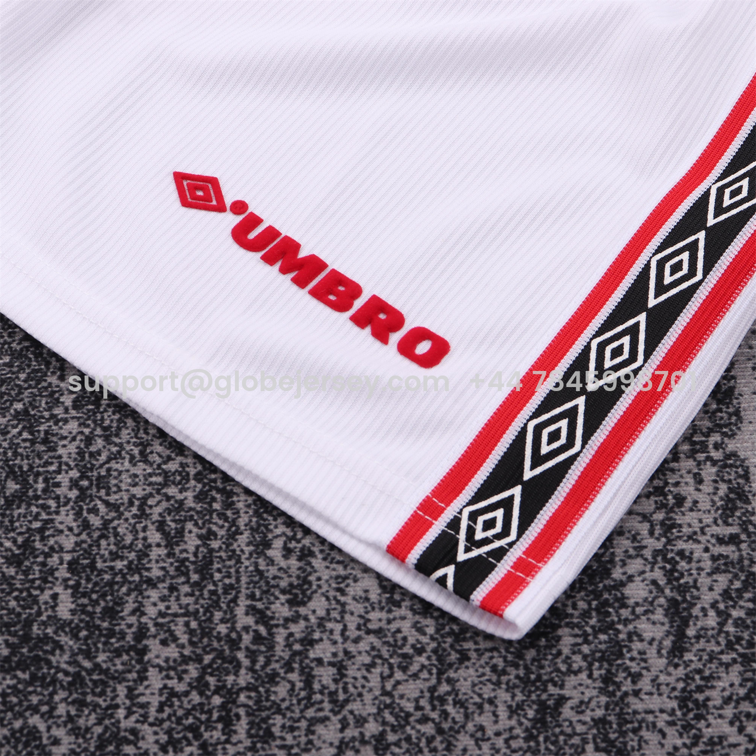 GlobeJersey-Retro Manchester United 1998-99 White Special Kids Kit