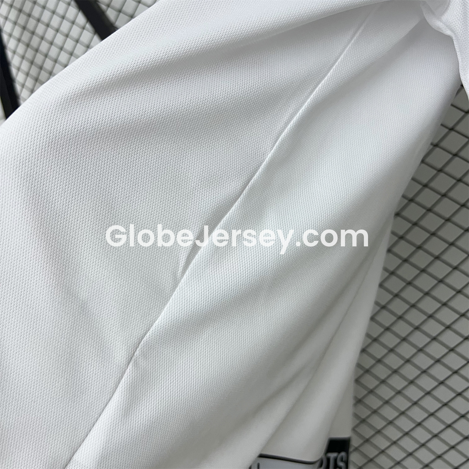 GlobeJersey-Retro Valencia 2018-19 Home Jersey