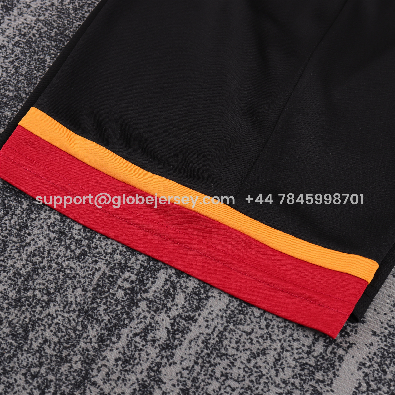 GlobeJersey-Retro Roma 2005-06 Home Kids Kit