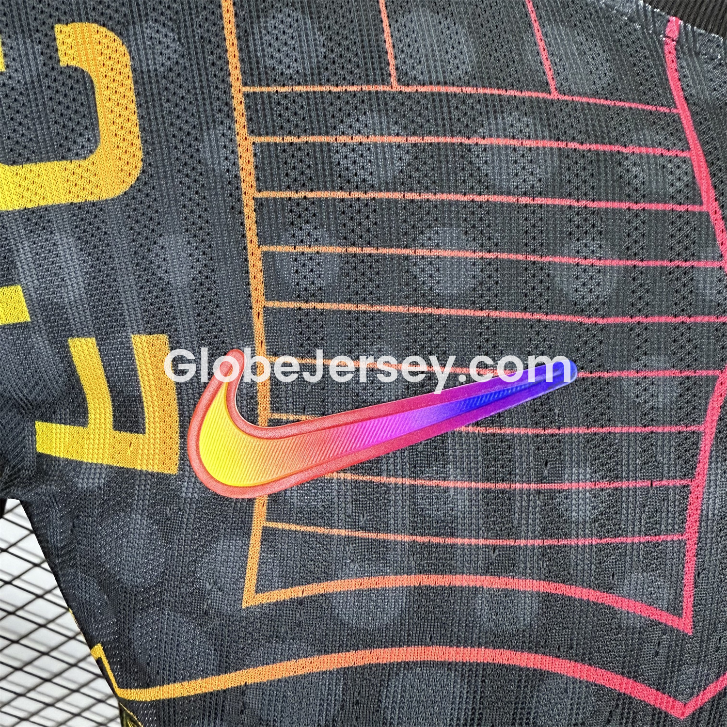 GlobeJersey-Barcelona 25-26 Fluorescent Team Logo Lines Black Jersey - Player Version