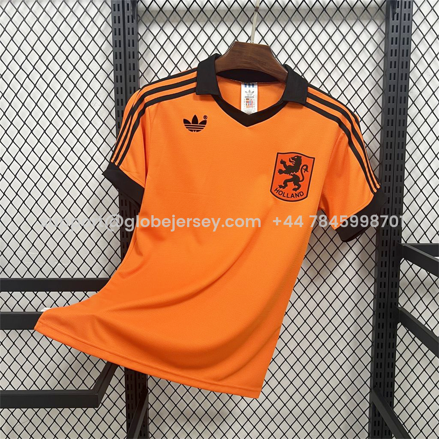 GlobeJersey-Retro Netherlands 1980 Home Jersey