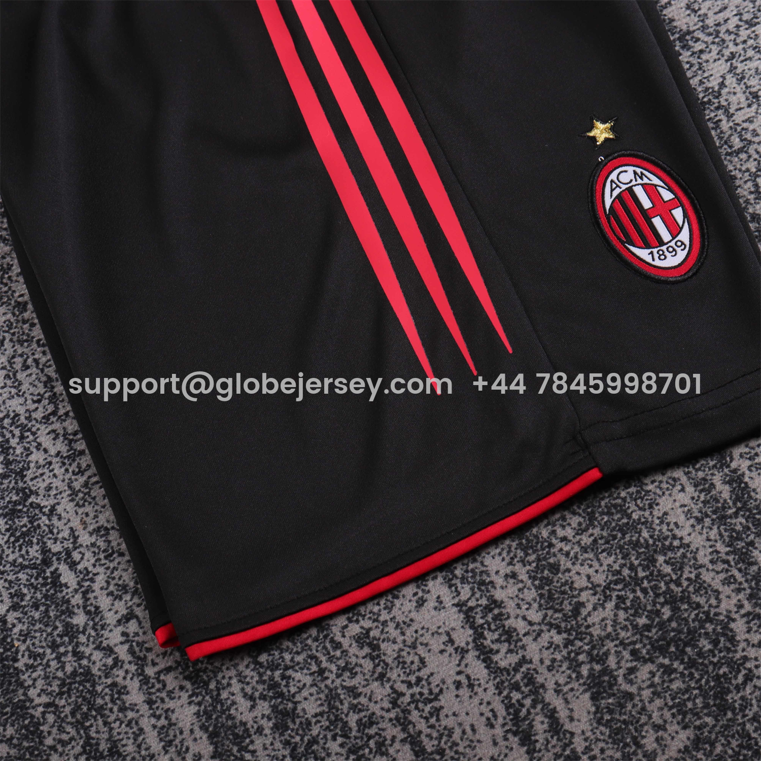 GlobeJersey-Retro AC Milan 2004-05 Home Kids Kit