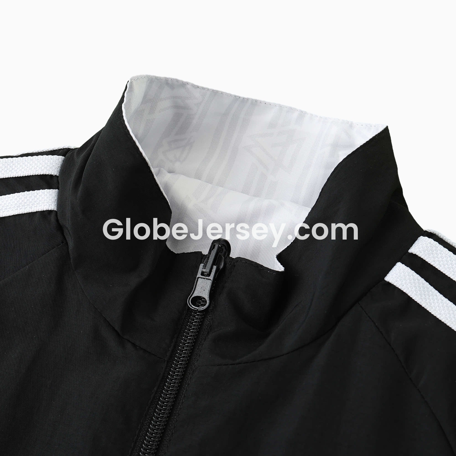 GlobeJersey-Retro Germany 1990 Double Sided Reversible Windbreaker - White & Black