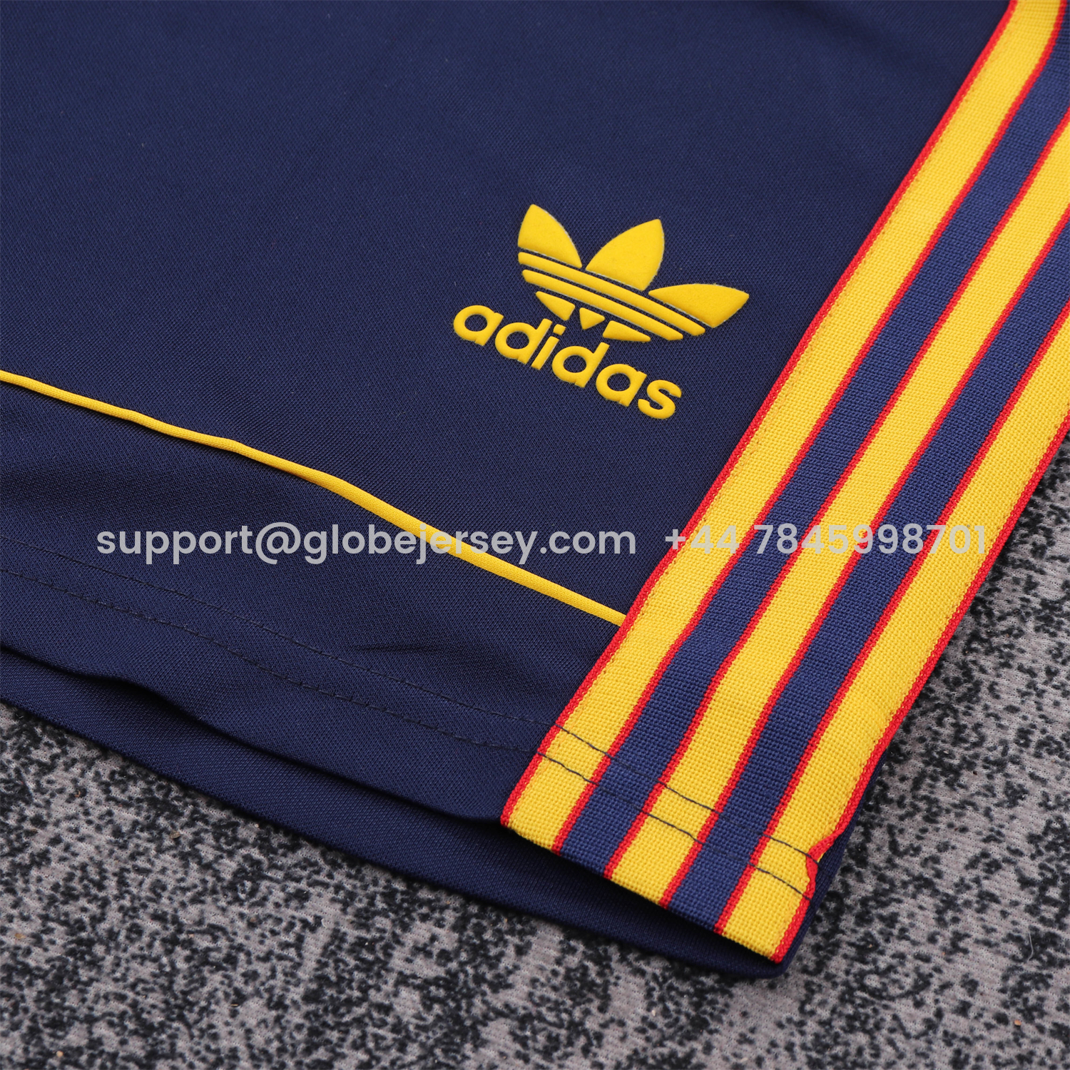 GlobeJersey-Retro Arsenal 1991-93 Away Kids Kit