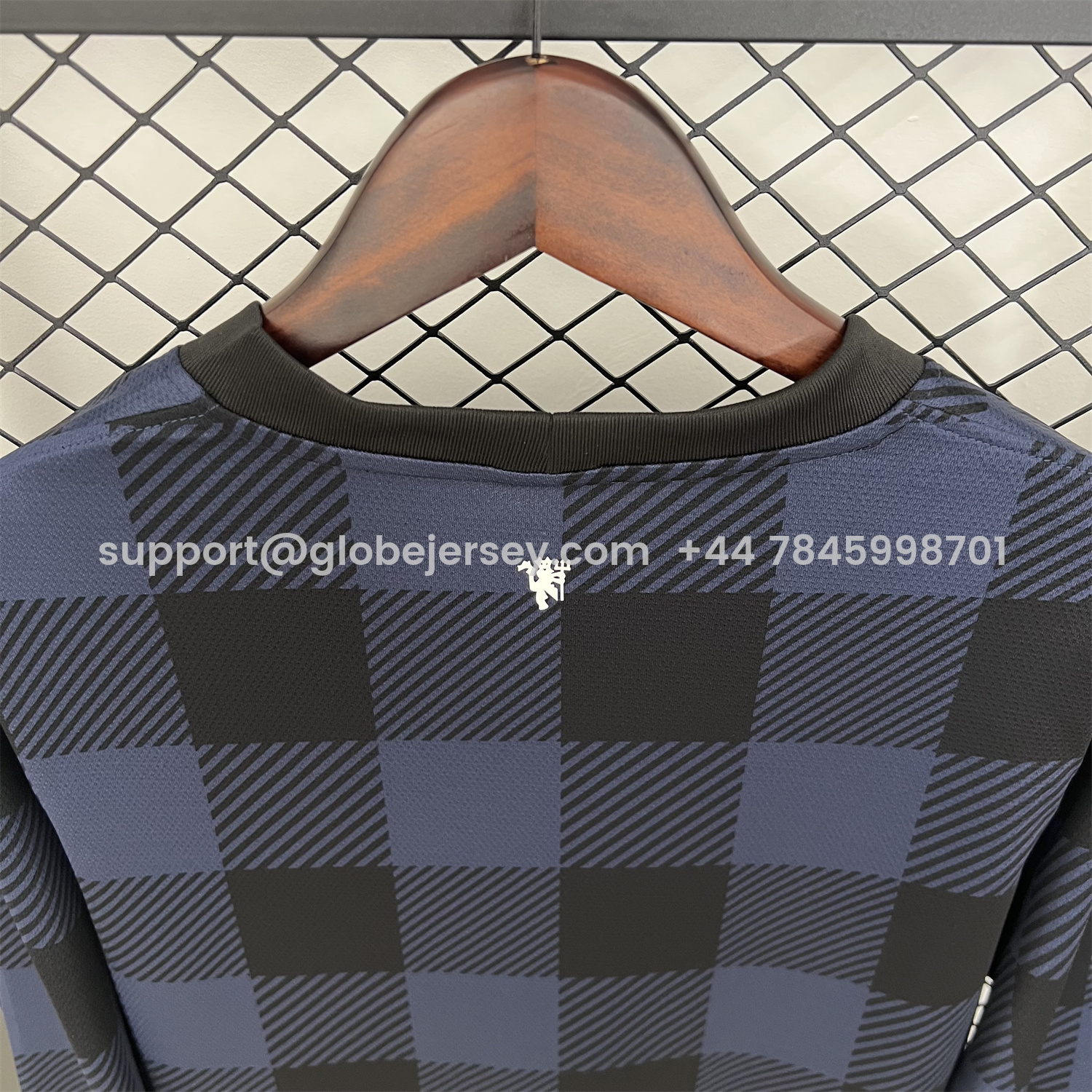 GlobeJersey-Retro Manchester United 13-14 Away Long Sleeves Jersey