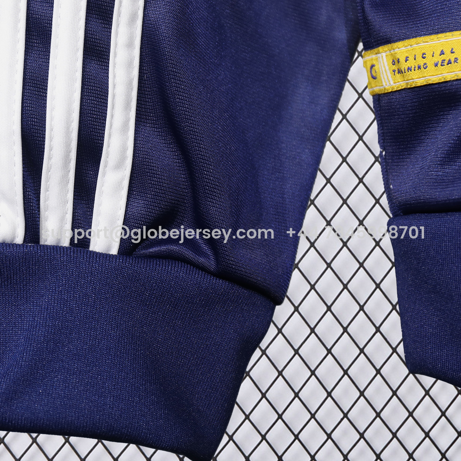 GlobeJersey-Real Madrid 25-26 Pure Color Yellow Lines Training Set - Dark Blue Top and Dark Blue Pants