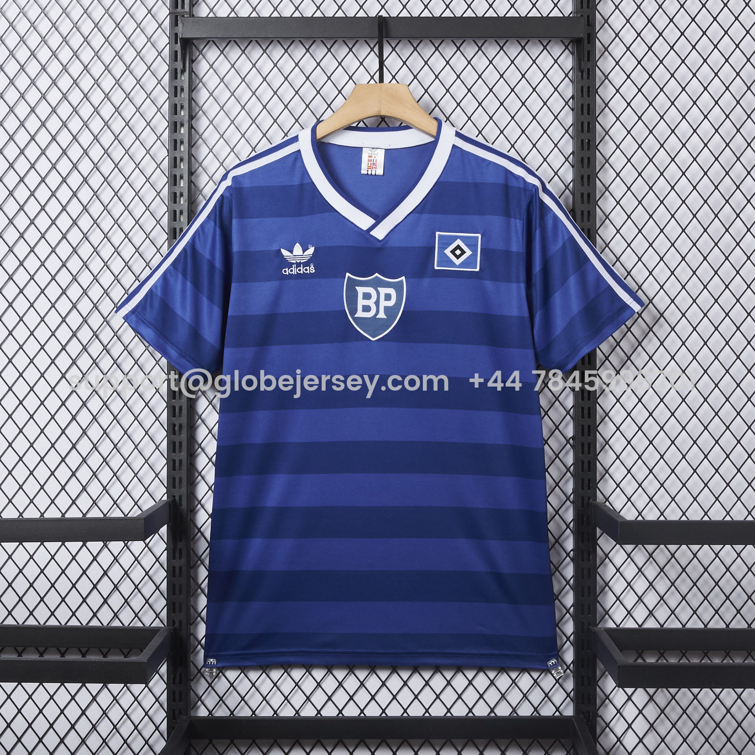 GlobeJersey-Retro Hamburger SV 1986-87 Away Blue Jersey