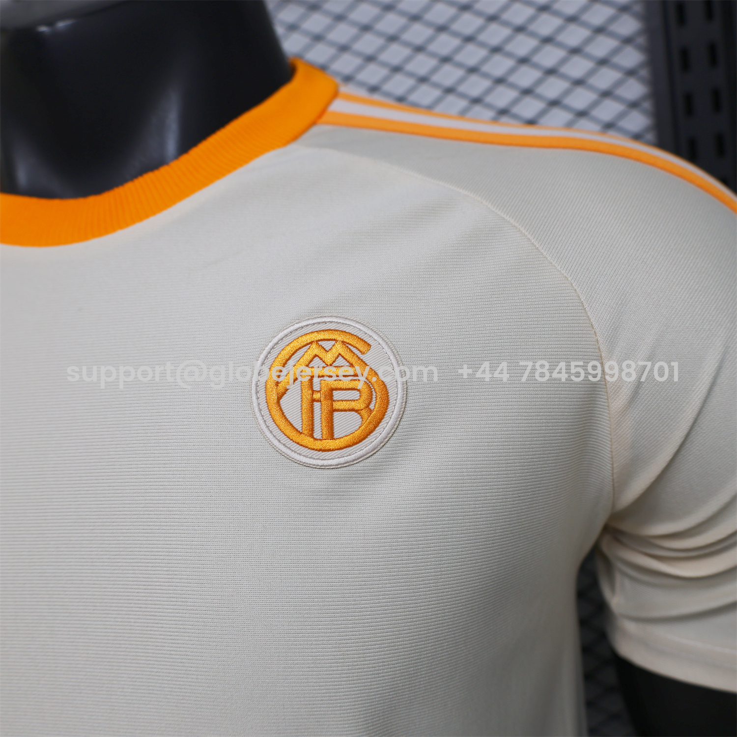 GlobeJersey-Bayern Munich 25-26 Off-white Casual Jersey - Player Version