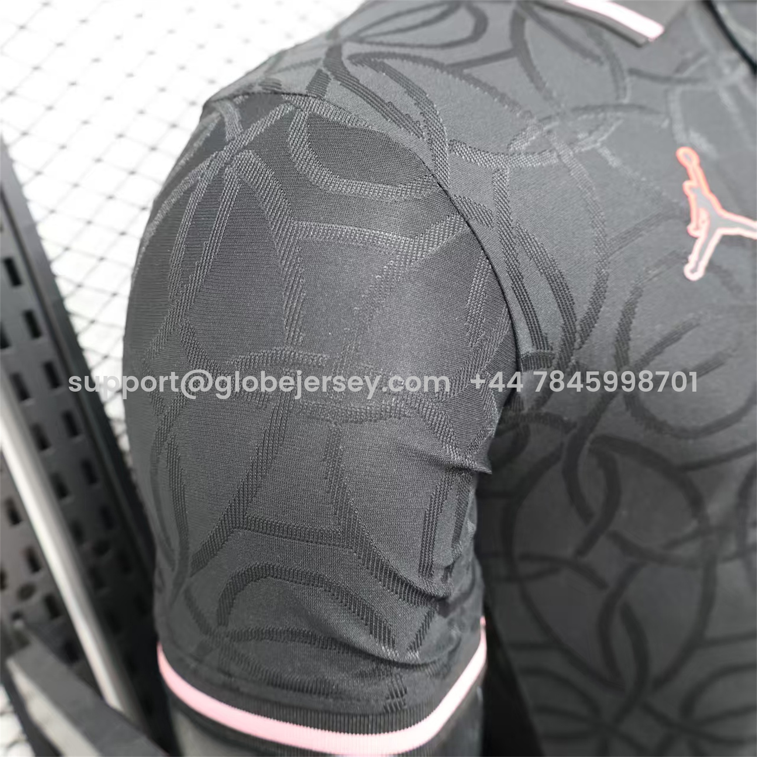 GlobeJersey-Paris Saint-Germain PSG 25-26 JD Black Special Jersey with Red Badge - Player Version