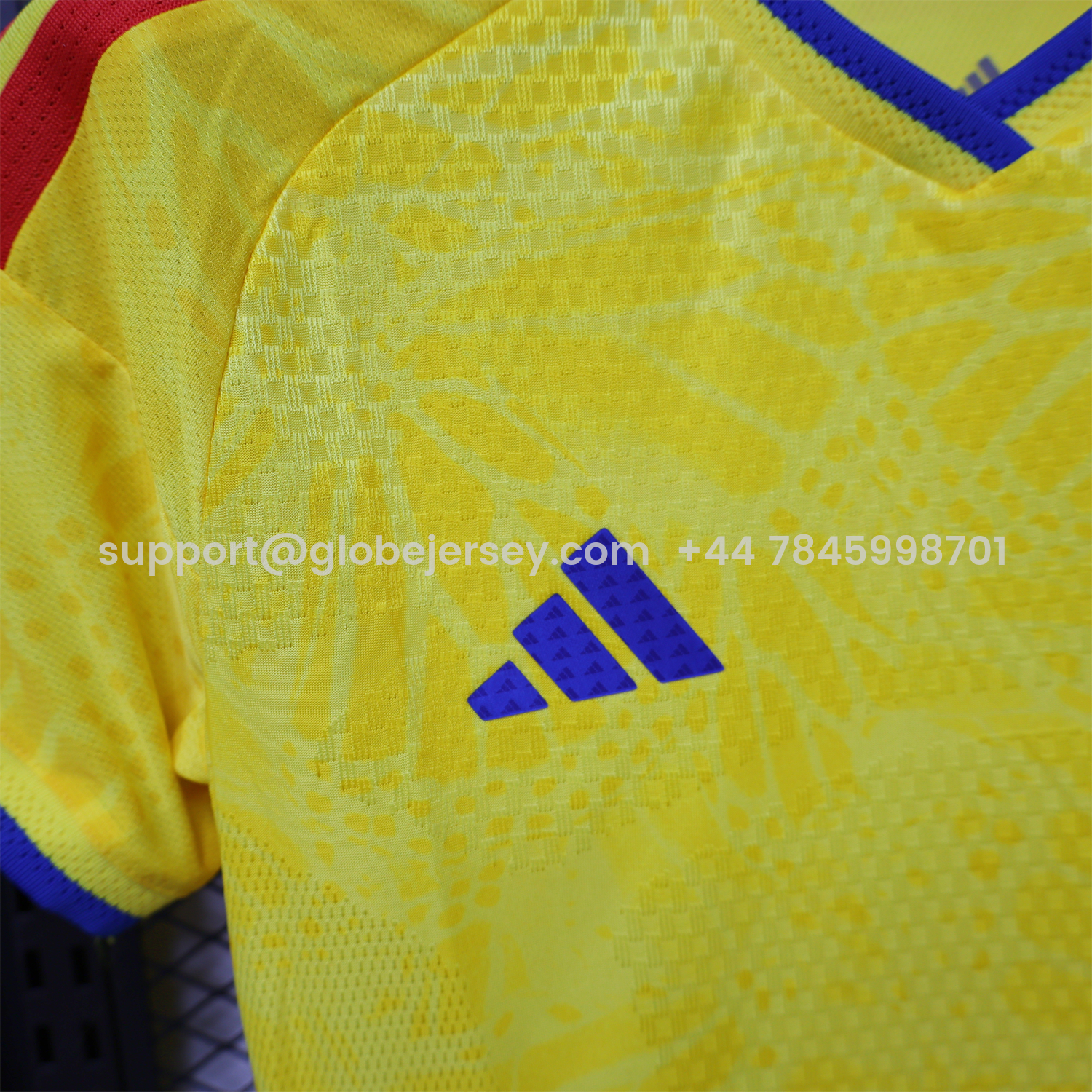 GlobeJersey-Women's Colombia 2026 Home Cropped Jersey - Player Version
