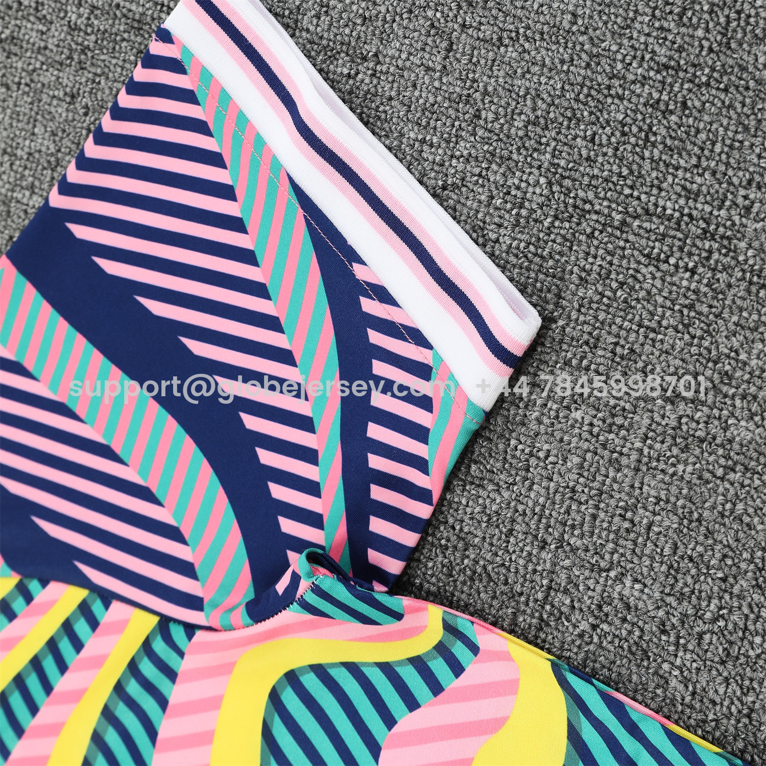 GlobeJersey-Real Madrid 25-26 Short-Sleeve Training Set - Colorful Curve Pattern Top & Black Shorts