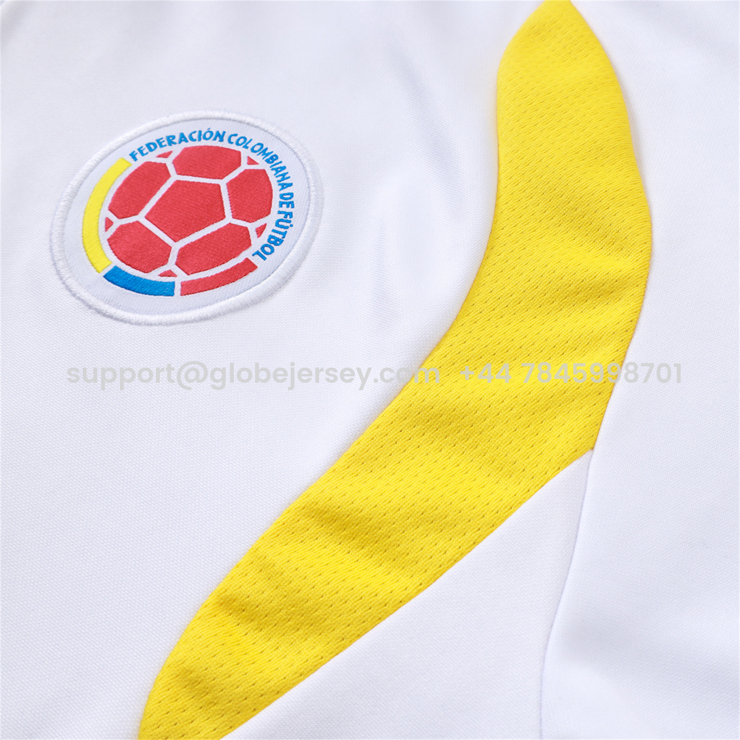 GlobeJersey-Colombia 2026 Long Sleeve Training Set - White Top & Black Pants