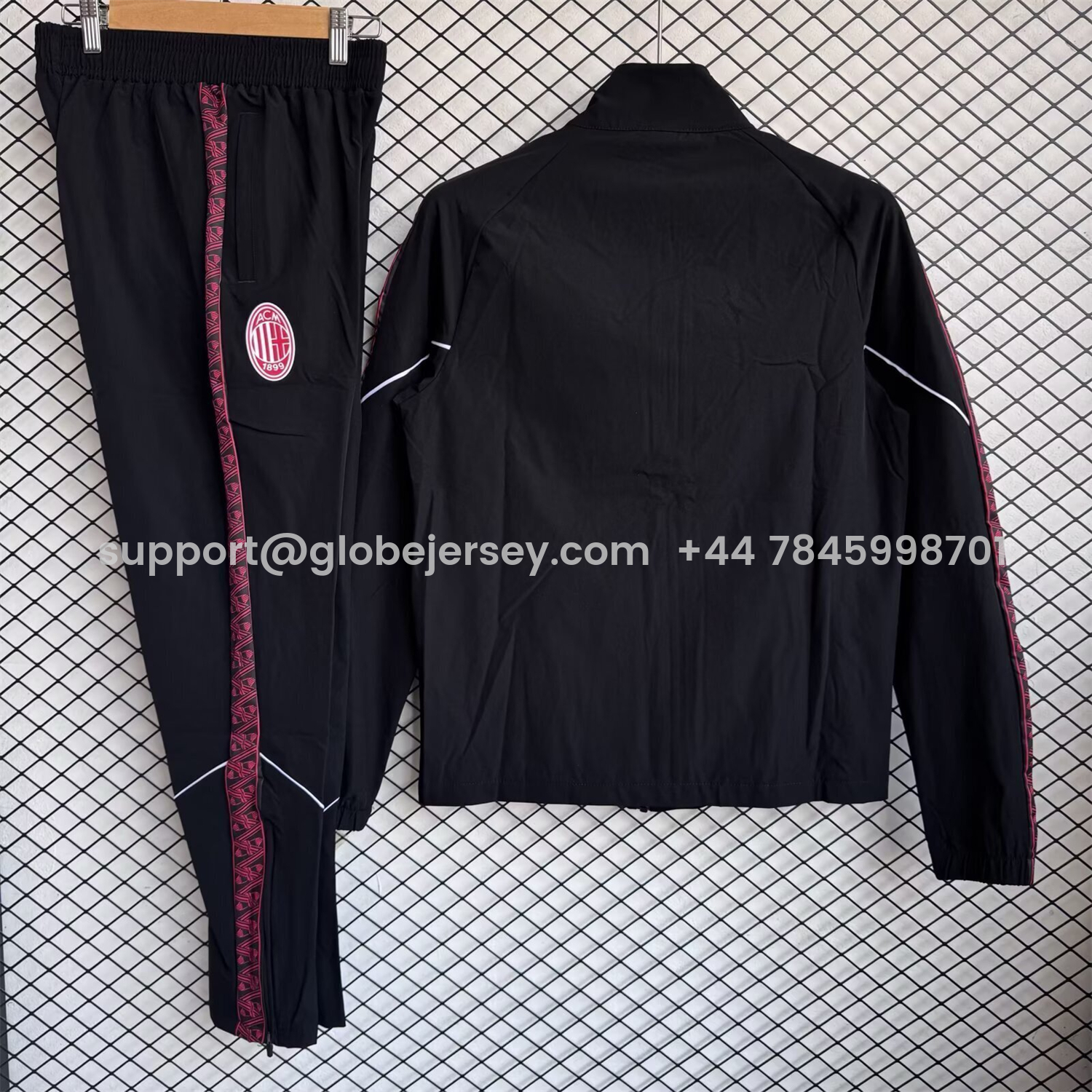 GlobeJersey-AC Milan 25-26 Windbreaker Training Set - Red Black Top and Pants