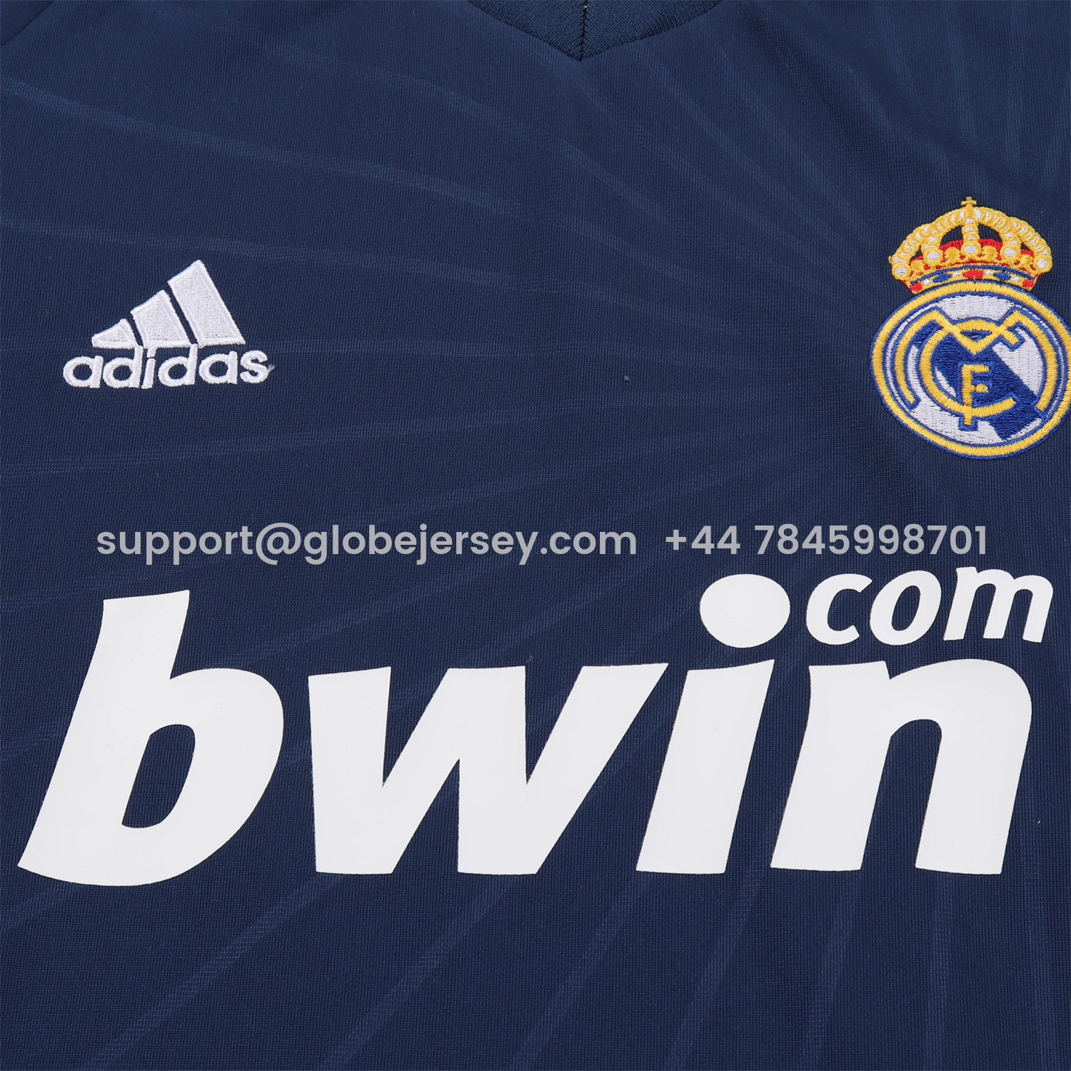 GlobeJersey-Retro Real Madrid 2010-11 Away Kids Kit
