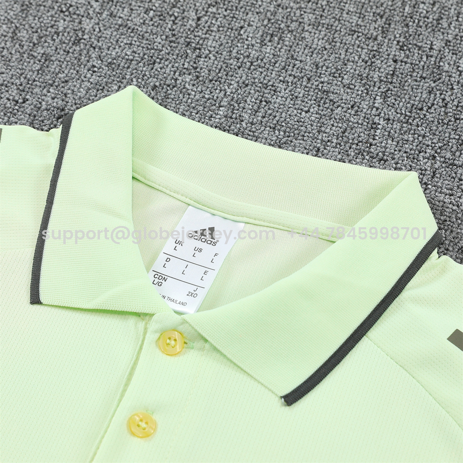 GlobeJersey-Real Madrid 25-26 POLO Short-Sleeve Training Set - Light Green Top and Dark Grey Pants