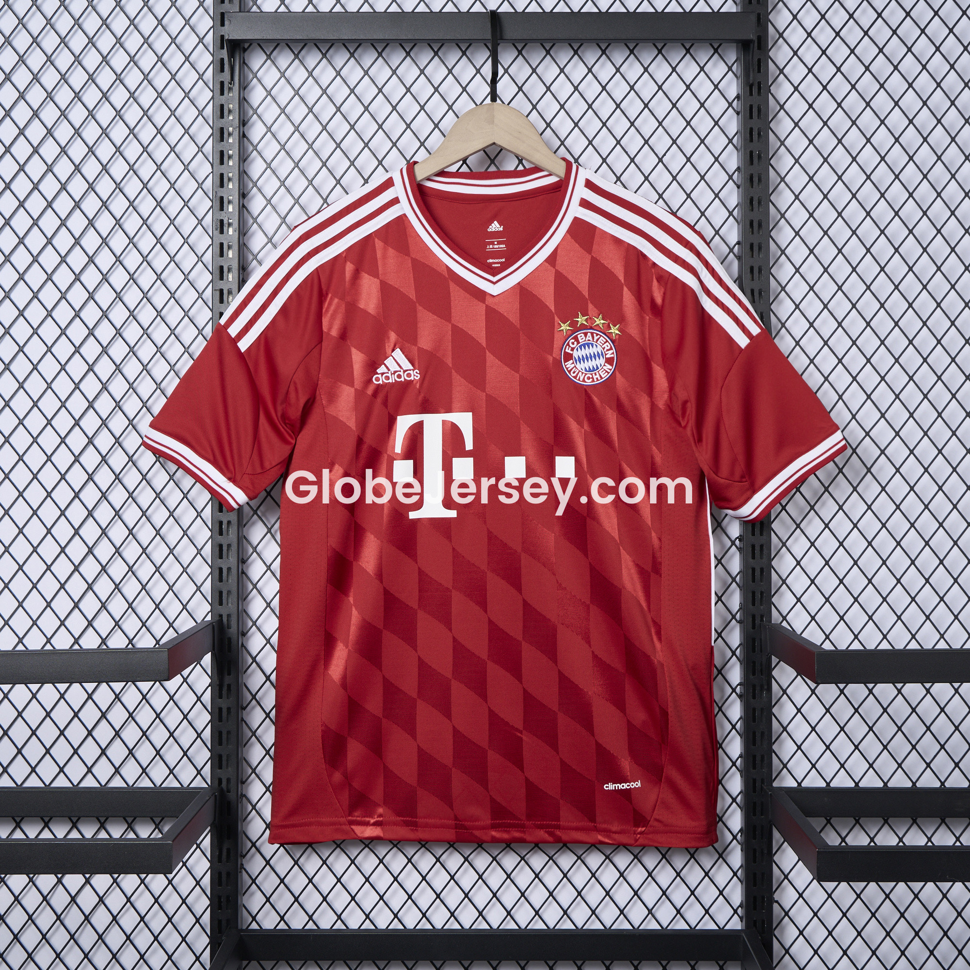 GlobeJersey-Retro Bayern Munich 13-14 Home Jersey