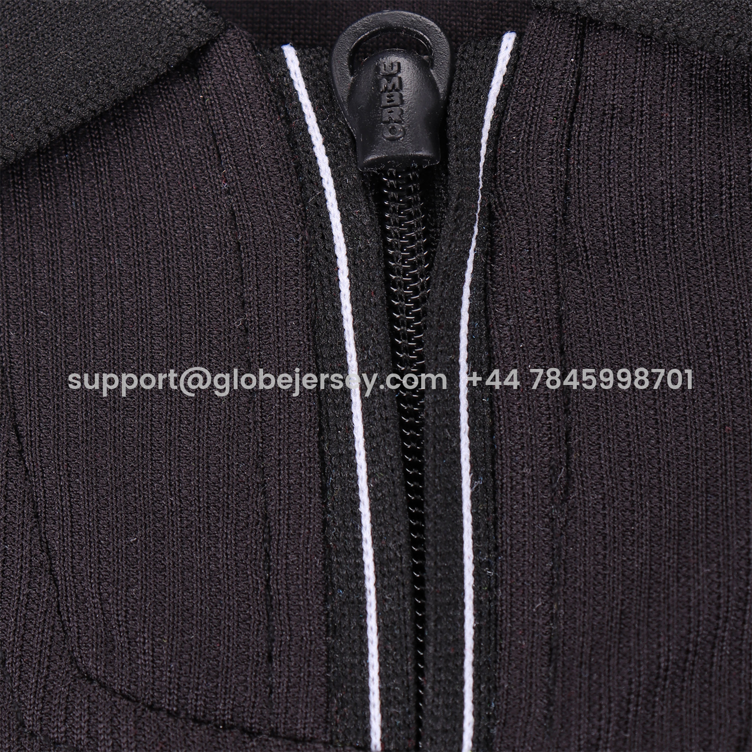 GlobeJersey-Retro Manchester United 1998-99 Away Kids Kit