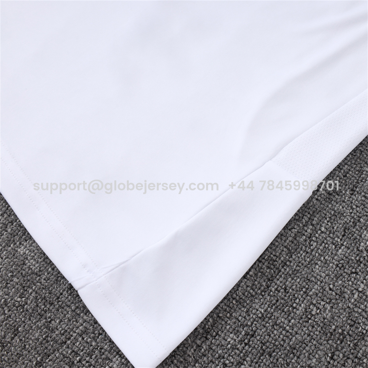 GlobeJersey-SC Internacional 2026 Vest Training Set - White Vest and Red Shorts