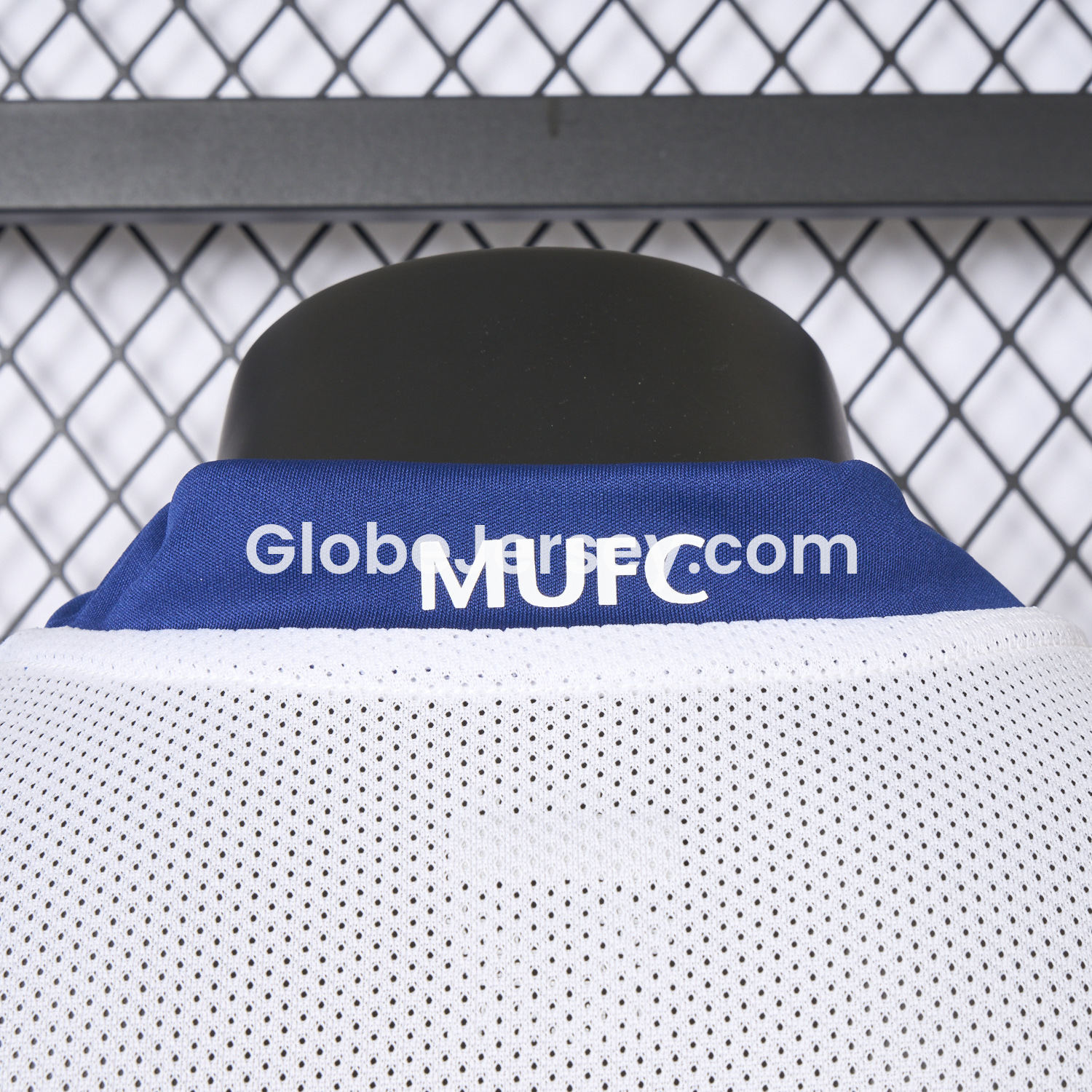 GlobeJersey-Retro Manchester United 2008-09 Away Jersey - Player Version