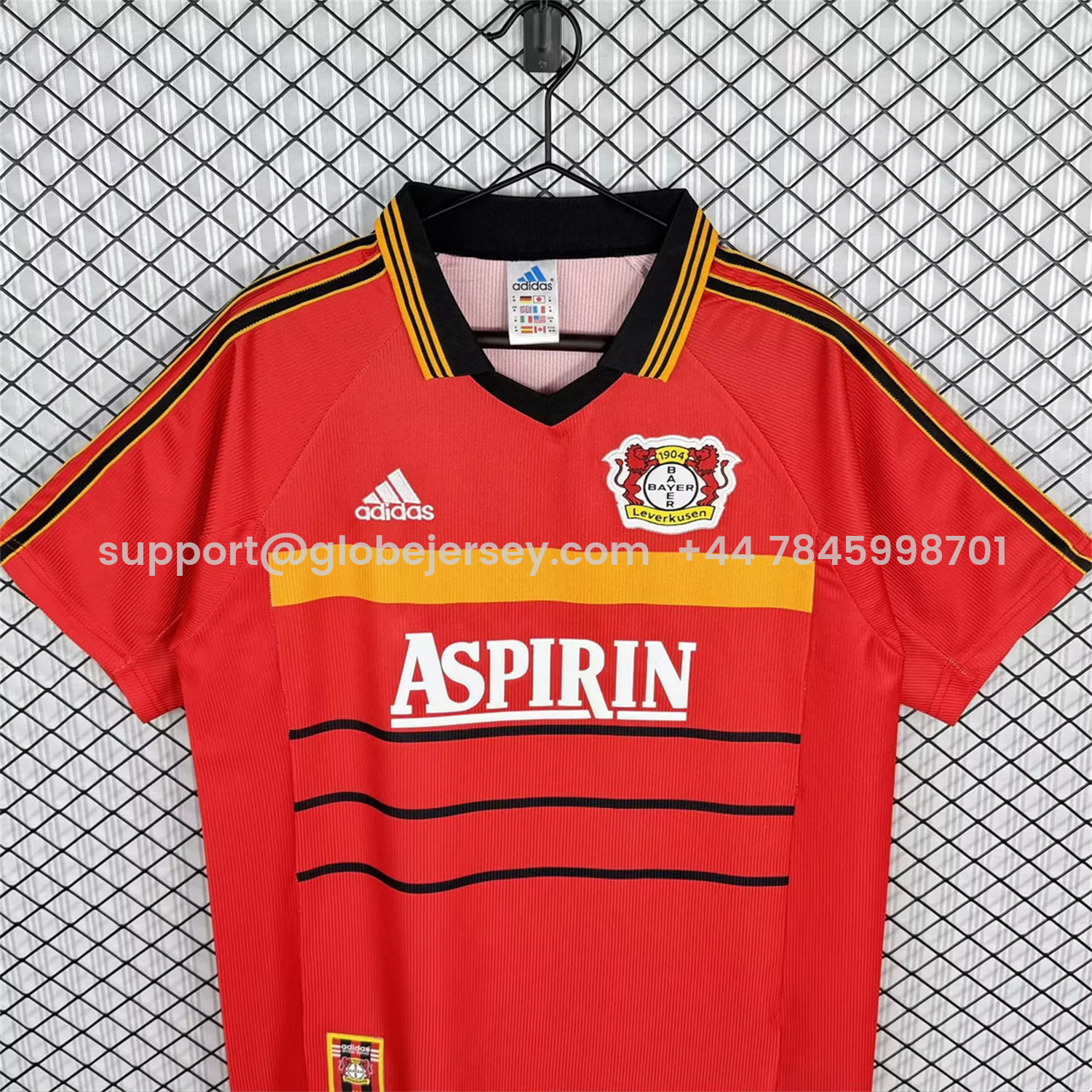 GlobeJersey-Retro Bayer 04 Leverkusen 1999-00 Home Jersey