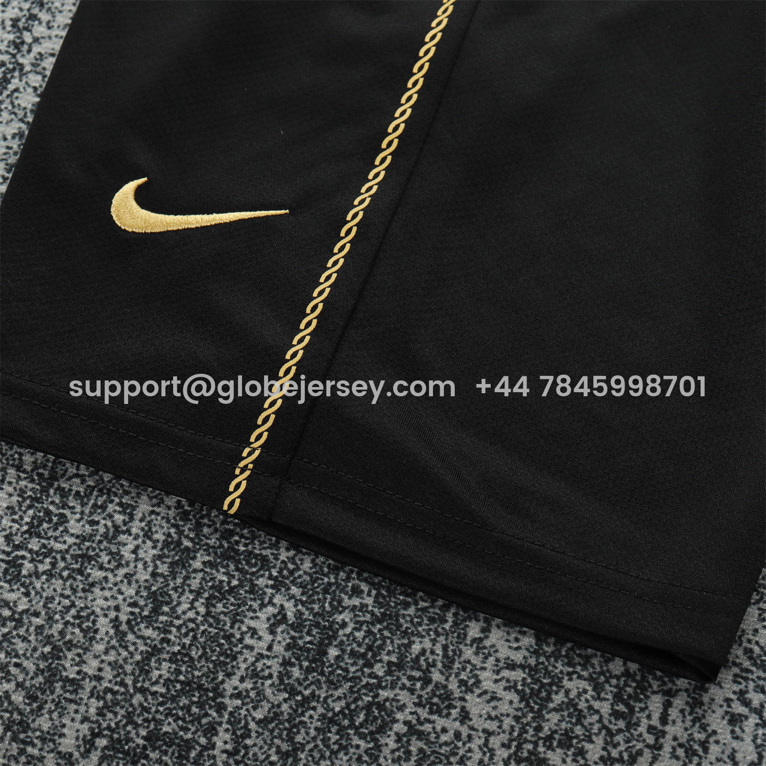 GlobeJersey-Retro Portugal 2006 Away Kids Kit