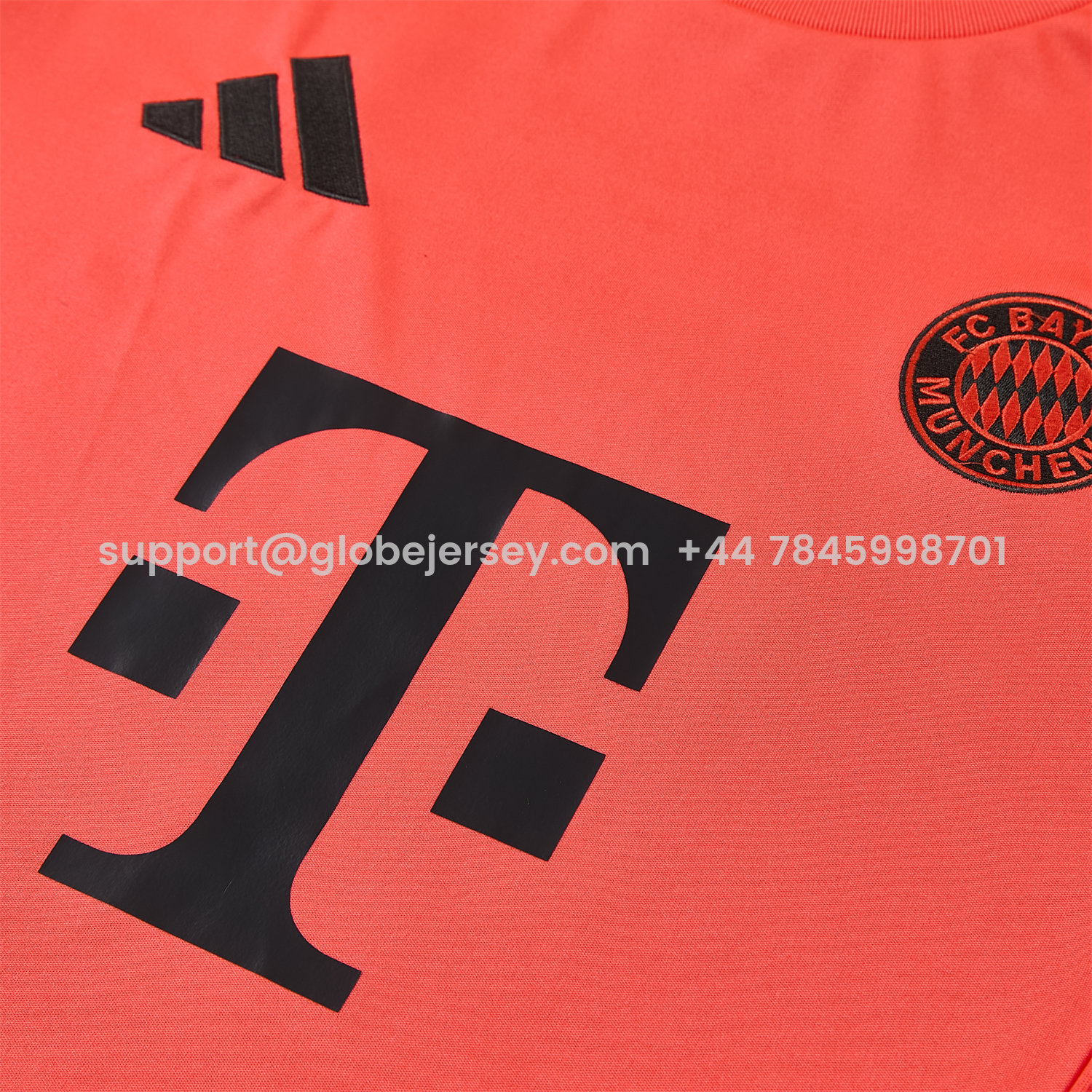 GlobeJersey-Bayern Munich 25-26 Short-Sleeve Training Set - Coral With Black Accents Top & Black With Coral Accents Pants