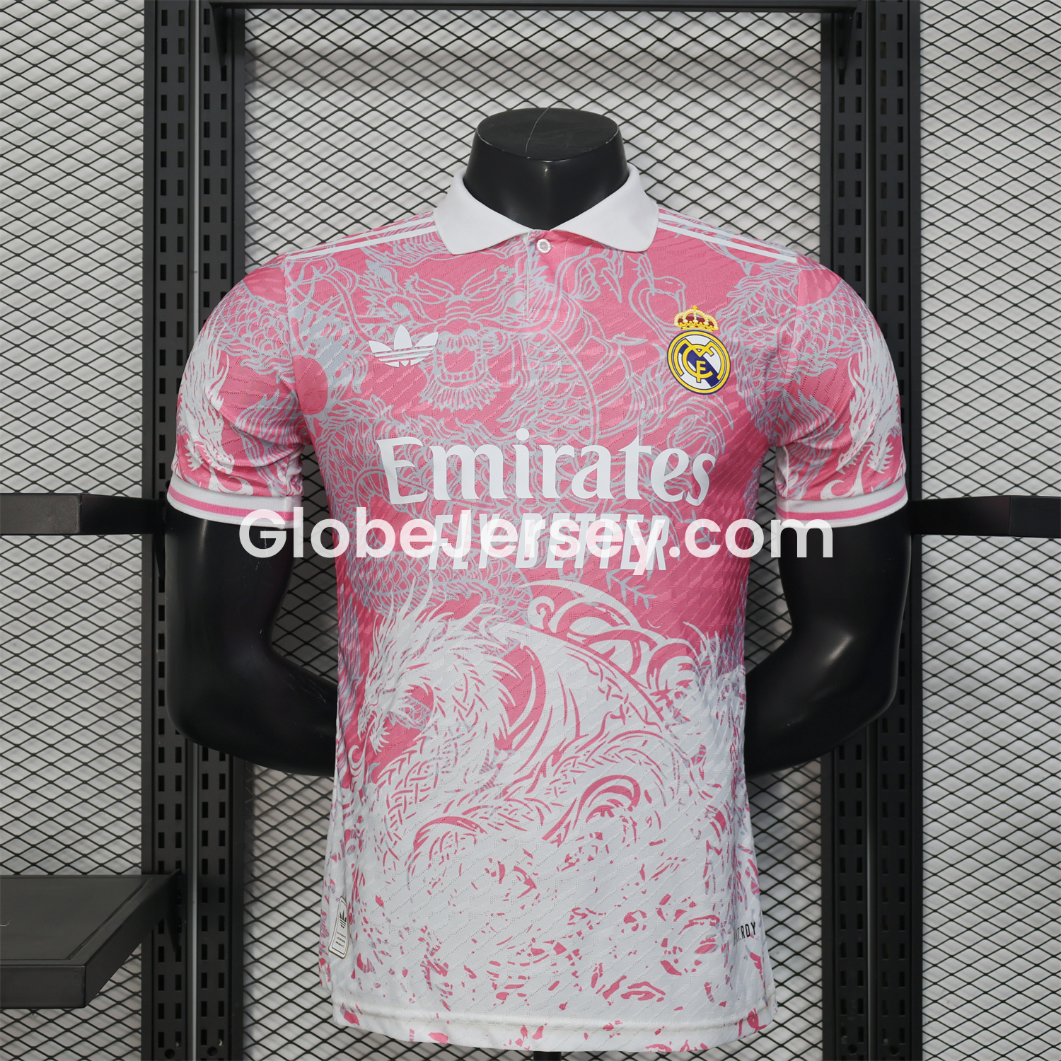 GlobeJersey-Real Madrid 25-26 Pink and White Gradient Chinese and Western Style Dragon Jersey - Player Version