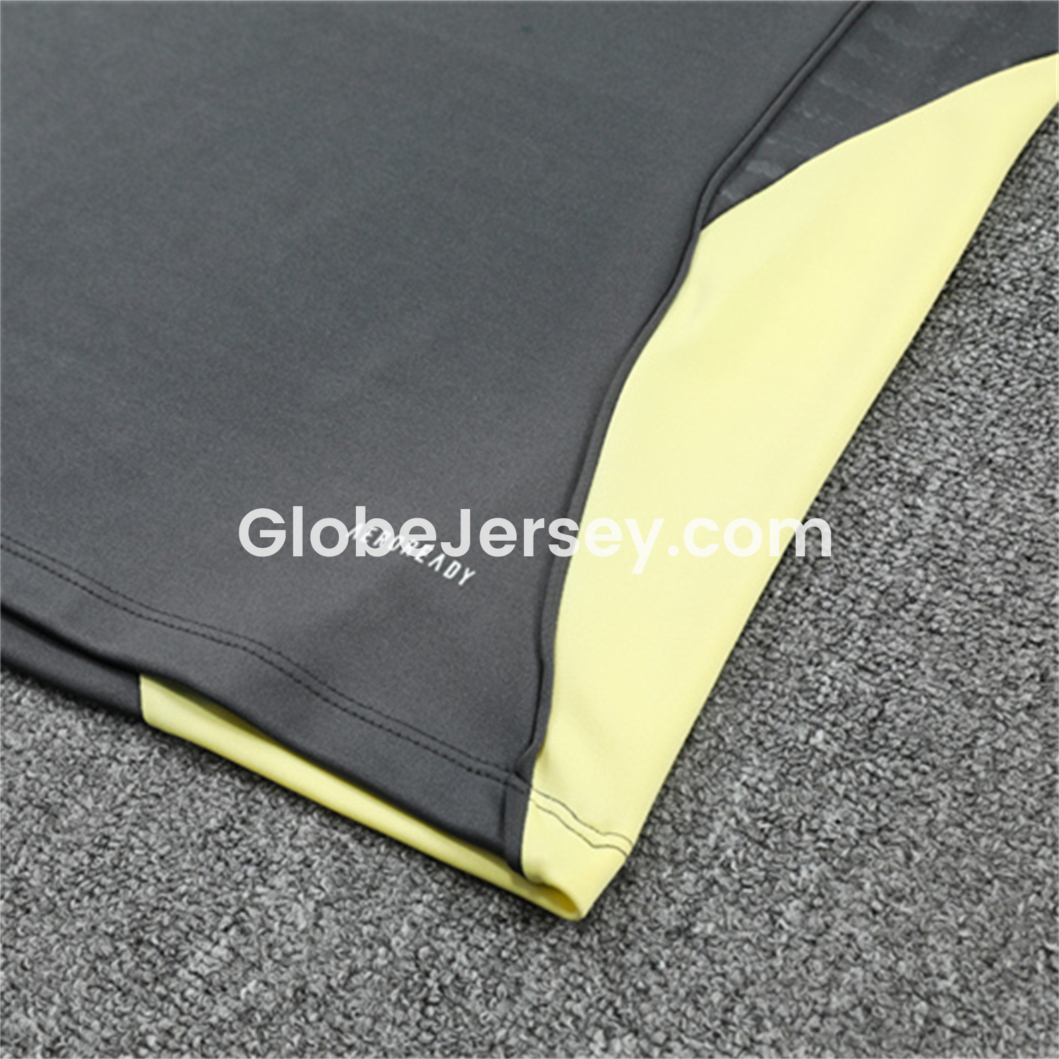 GlobeJersey-Real Madrid 25-26 Kid Long Sleeves Training Set - Gray Top & Gray Pants