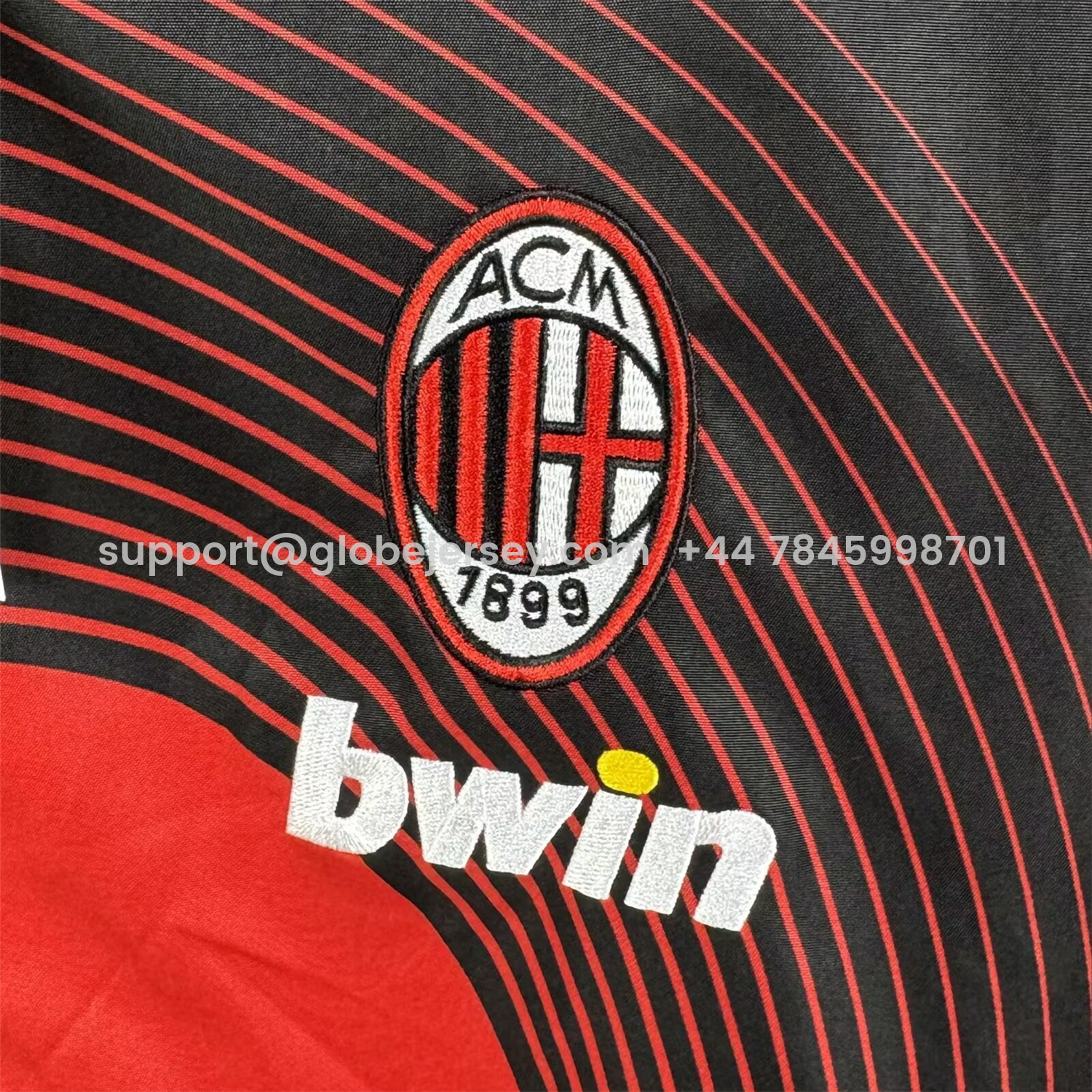GlobeJersey-Retro AC Milan 2006-07 Home Windbreaker Jacket - Red With Black