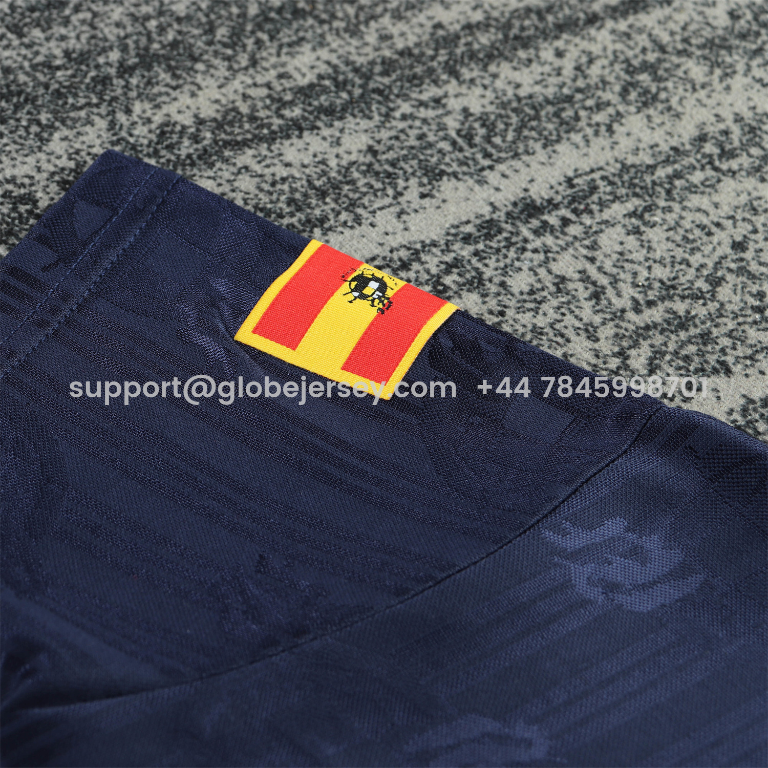 GlobeJersey-Retro Spain 1996 Away Kids Kit