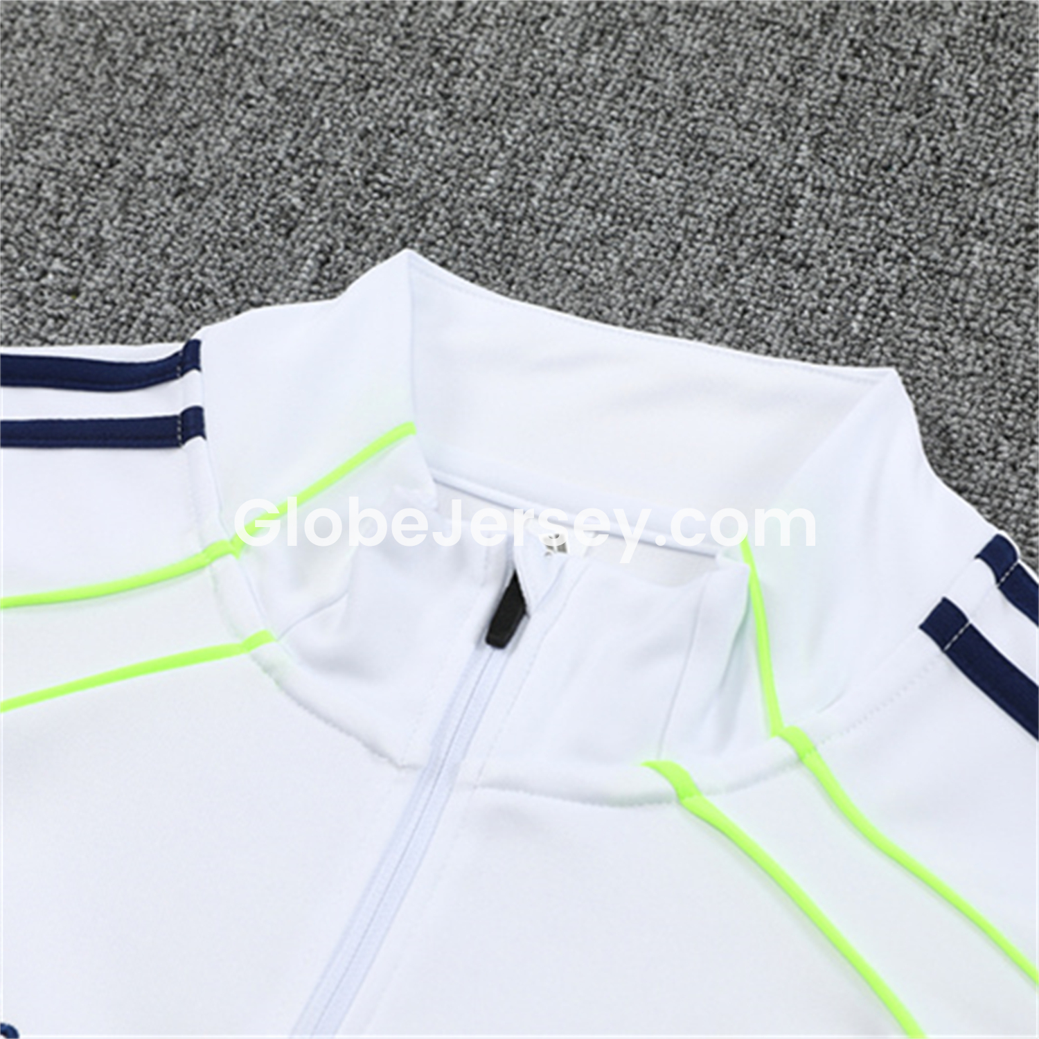 GlobeJersey-Real Madrid 25-26 Long Sleeve Training Set - Green Line White Top and Blue Pants